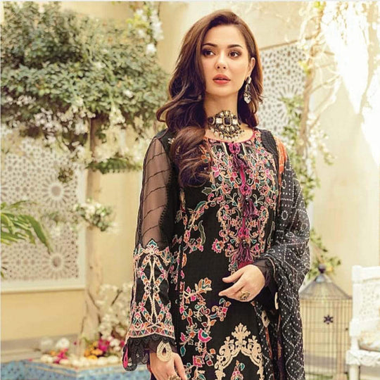 What should you look in the Shalwar Kameez while online shopping