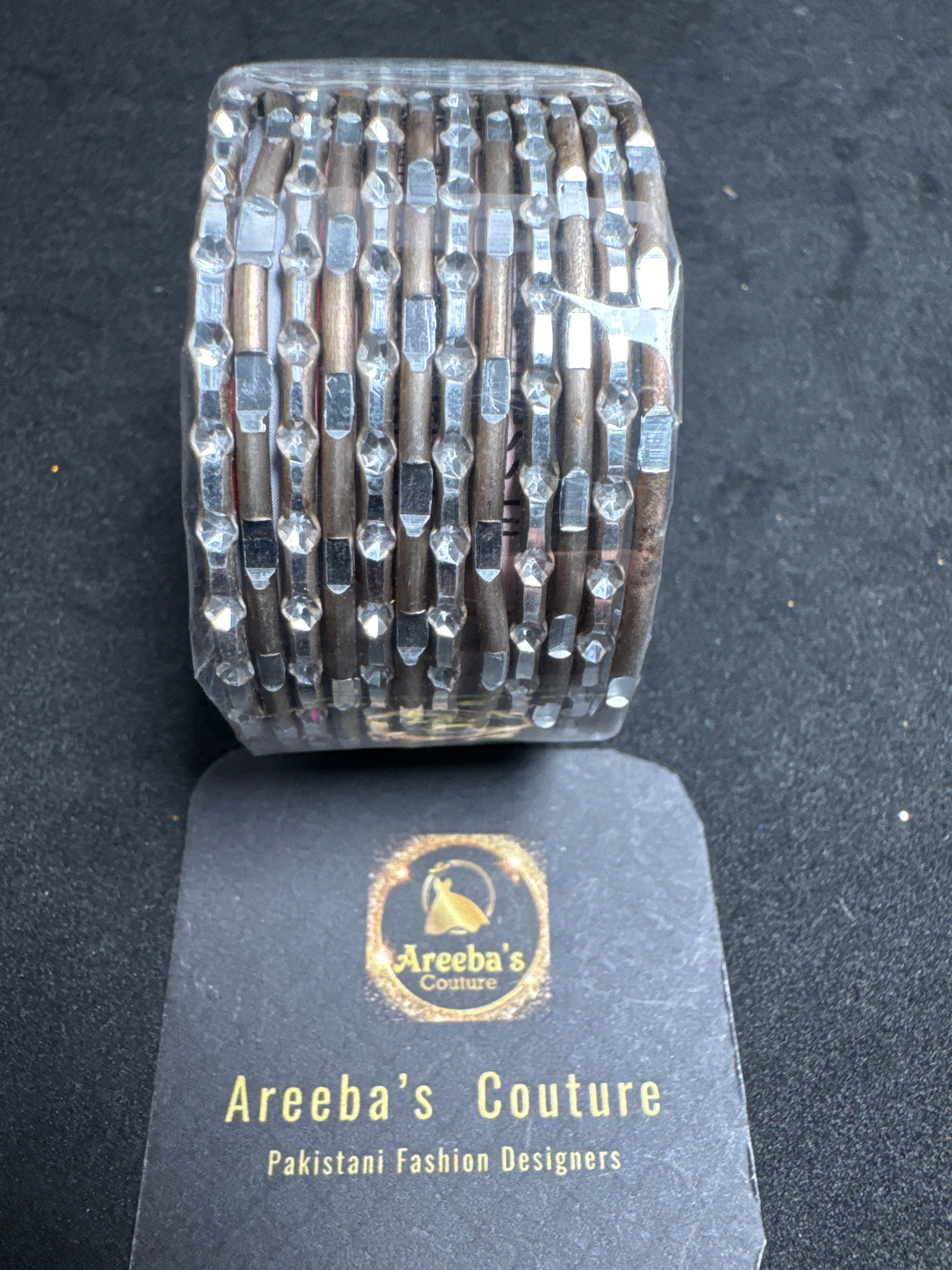 Girls silver gray bangles A30