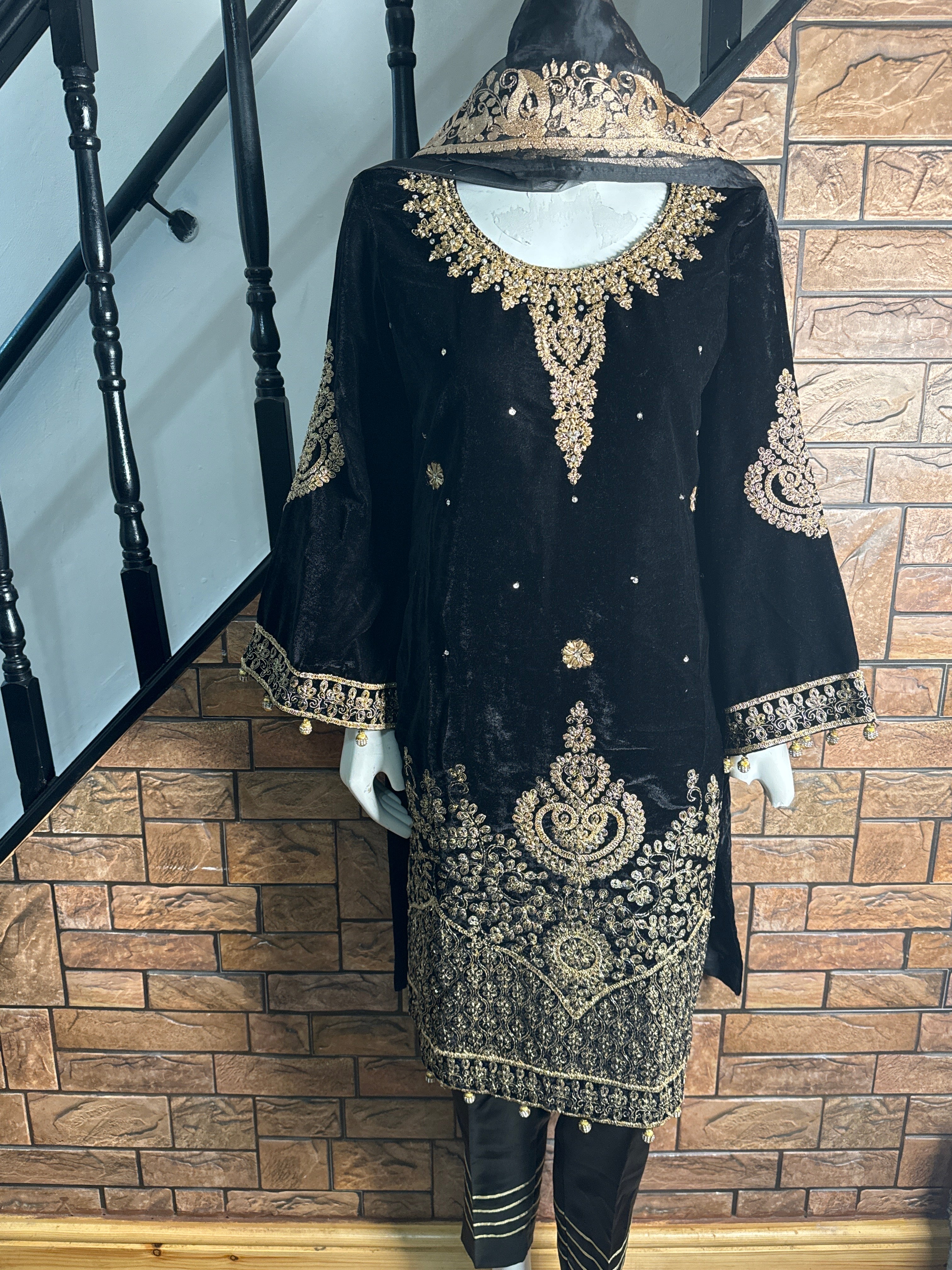 Women Black Valvet Suit with Heavy Embroidery & Pearls Work Includes Net Embroidered Dupatta and Silk Shalwar