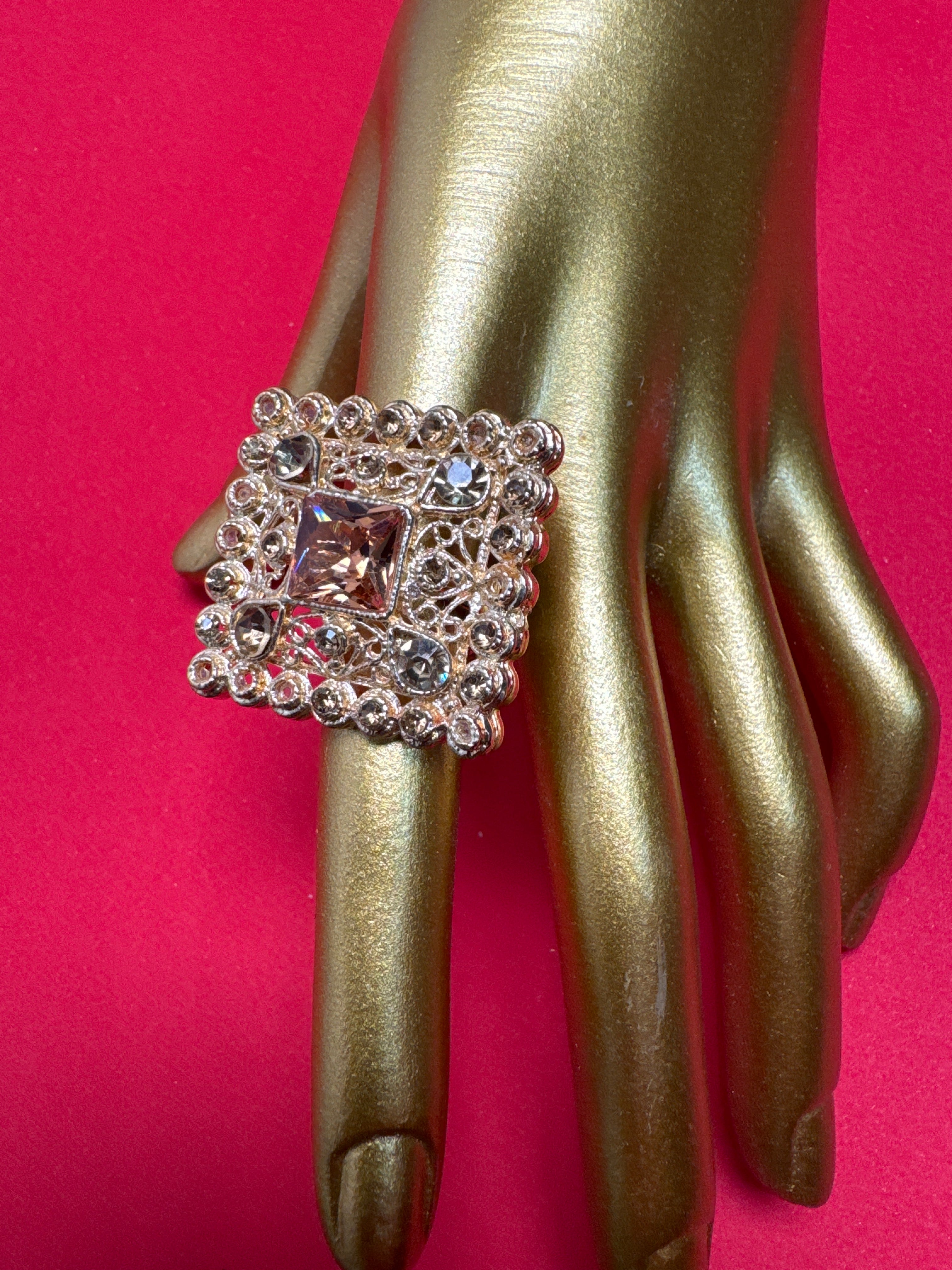 Dimond shape Gold ring