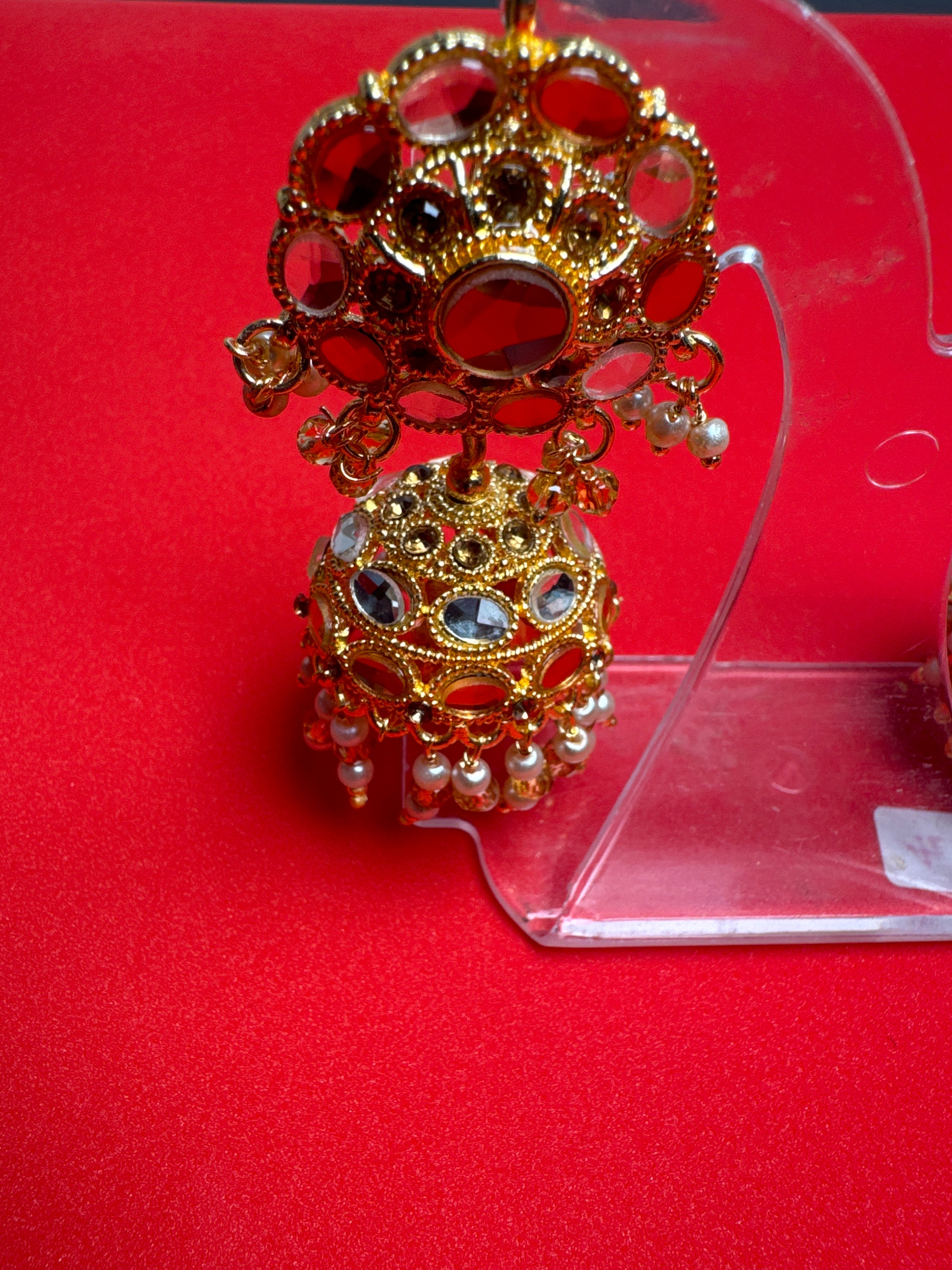 Jumkay  (Earings) in gold colour with pearls - TBE 10