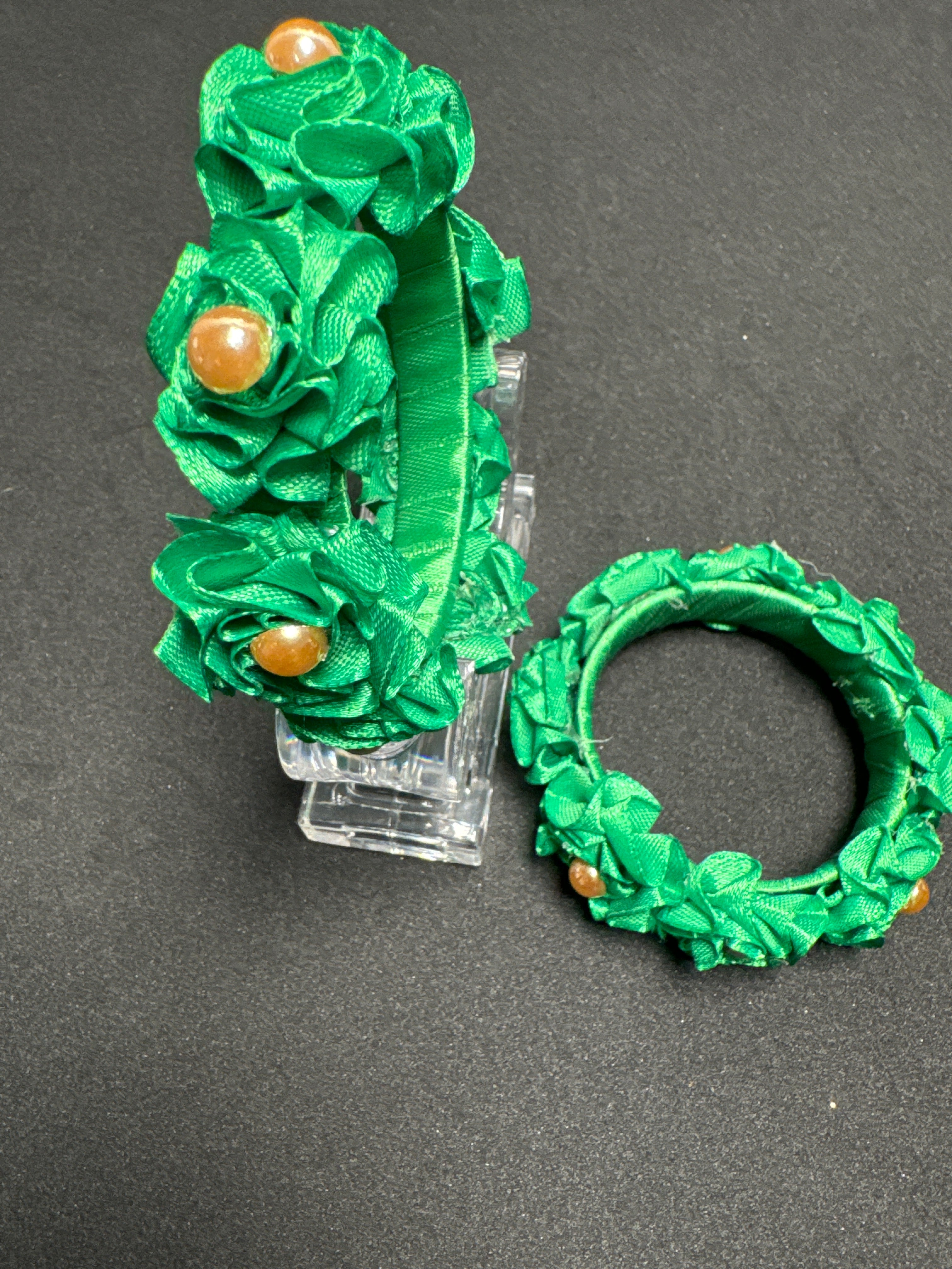 Flower karay green (Sold as pair) - Handcrafted Pair for Bride & Bridesmaid Matching Set Ideal for Bridal Accessories