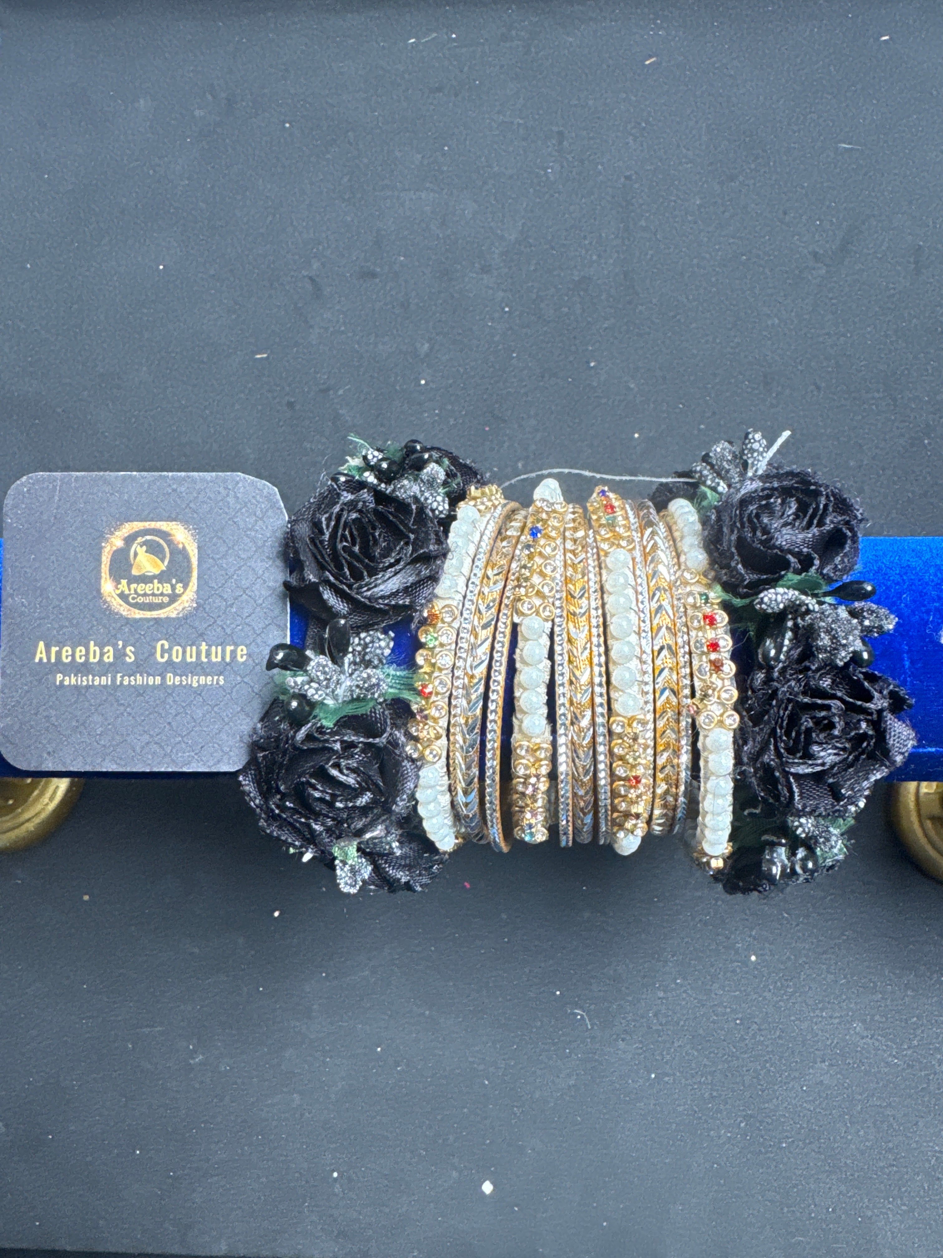 Black and gold bangles FB4