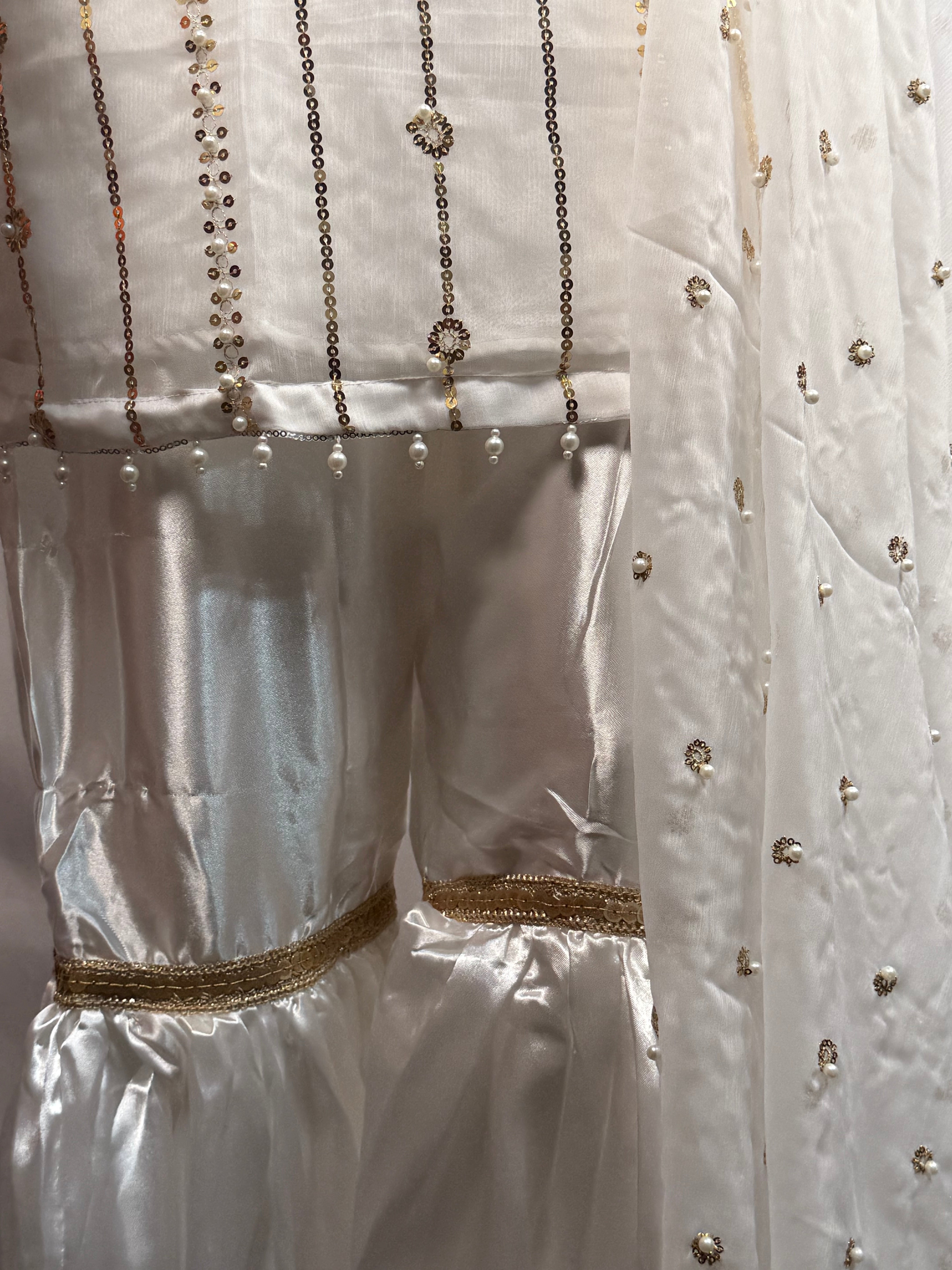 Ladies 3 Pcs White Garara Set With Embroidery And Beads Work (Including Shirt, Garara And Duptta ) Lgs-5