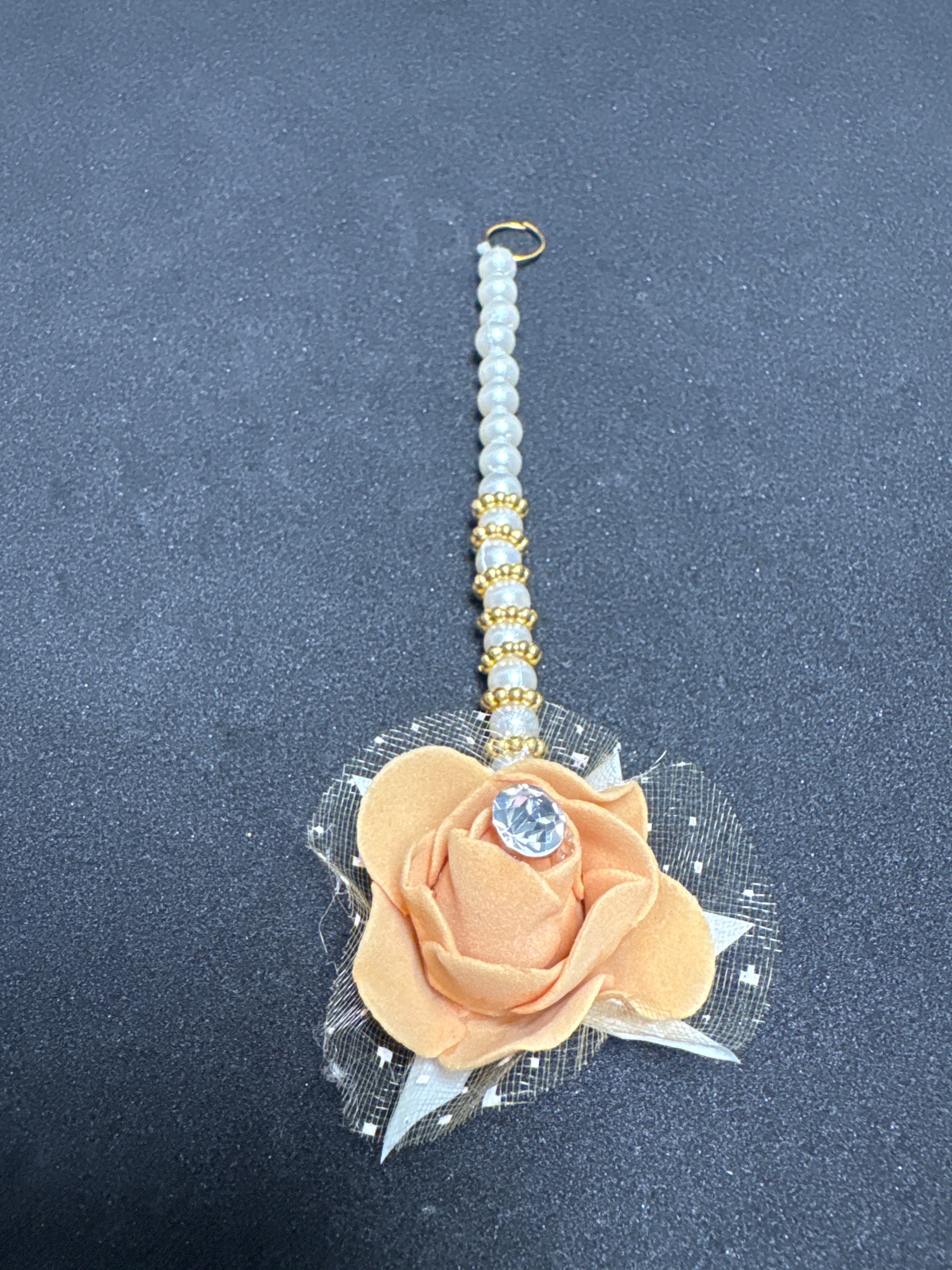 Beige Gold Colour Flower Bindi with Elegant Beaded Accents and Sparkling Centerpiece for Festive Wear