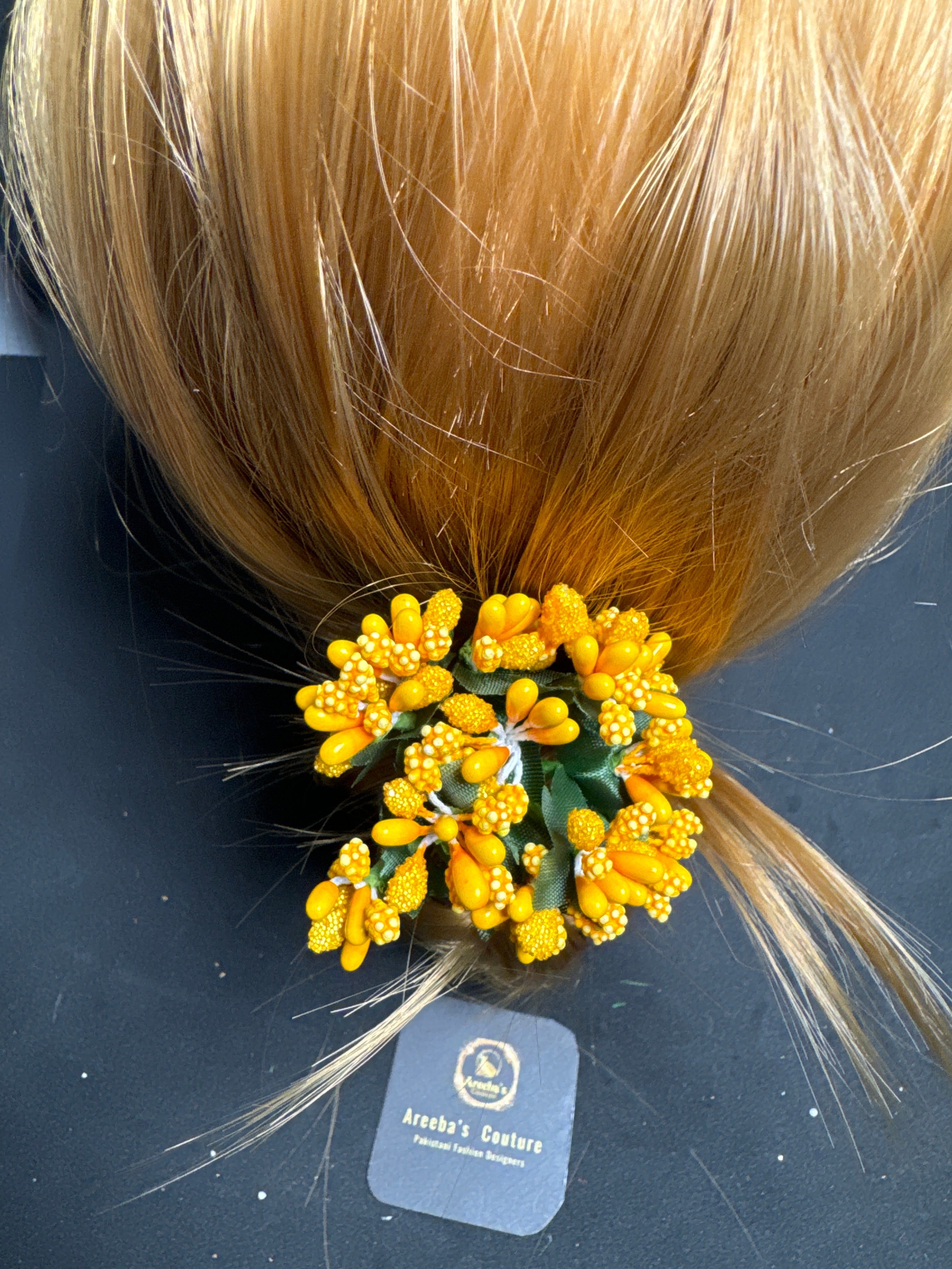 Flower hair pin in yellow