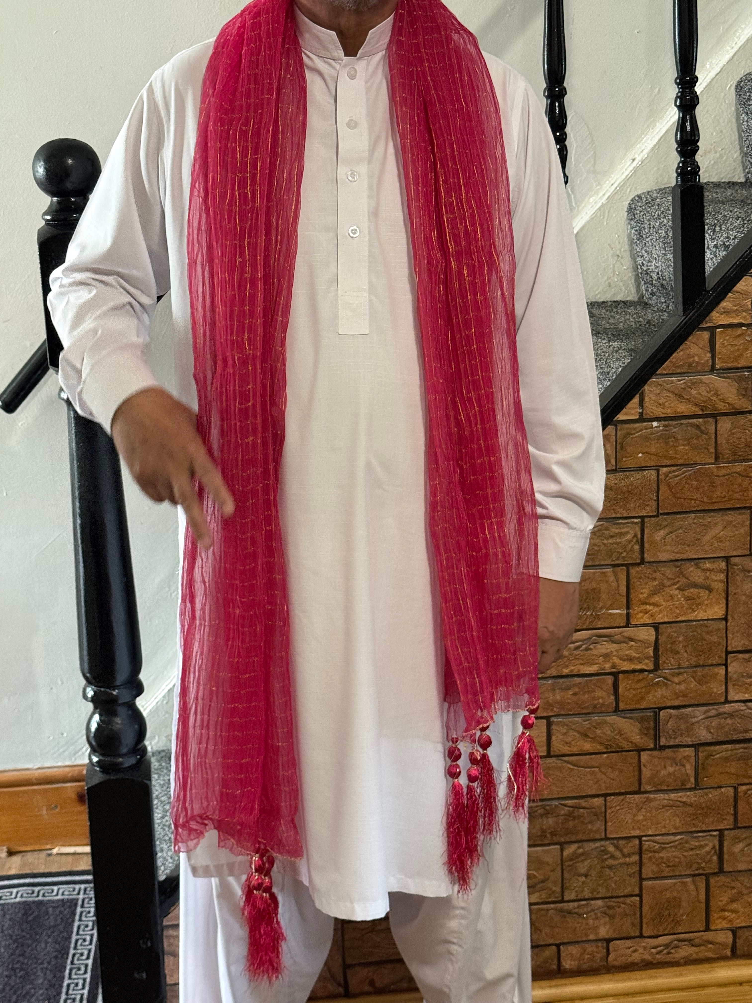 Mehndi Dupatta For The Lads In Pink Colour With Tussles