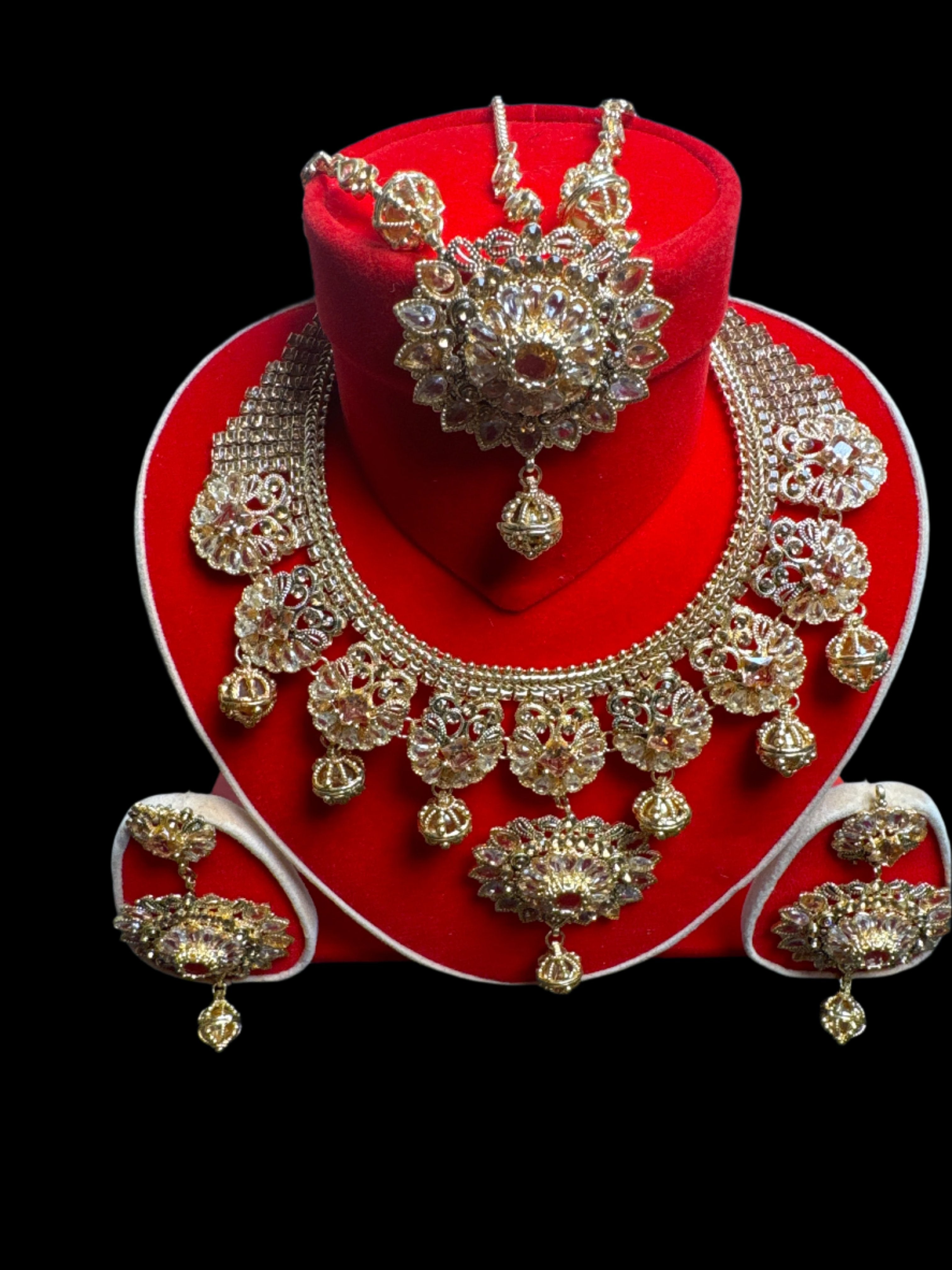 Artificial Gold bronze necklace , earrings and bracelet - Jewellery set JS41