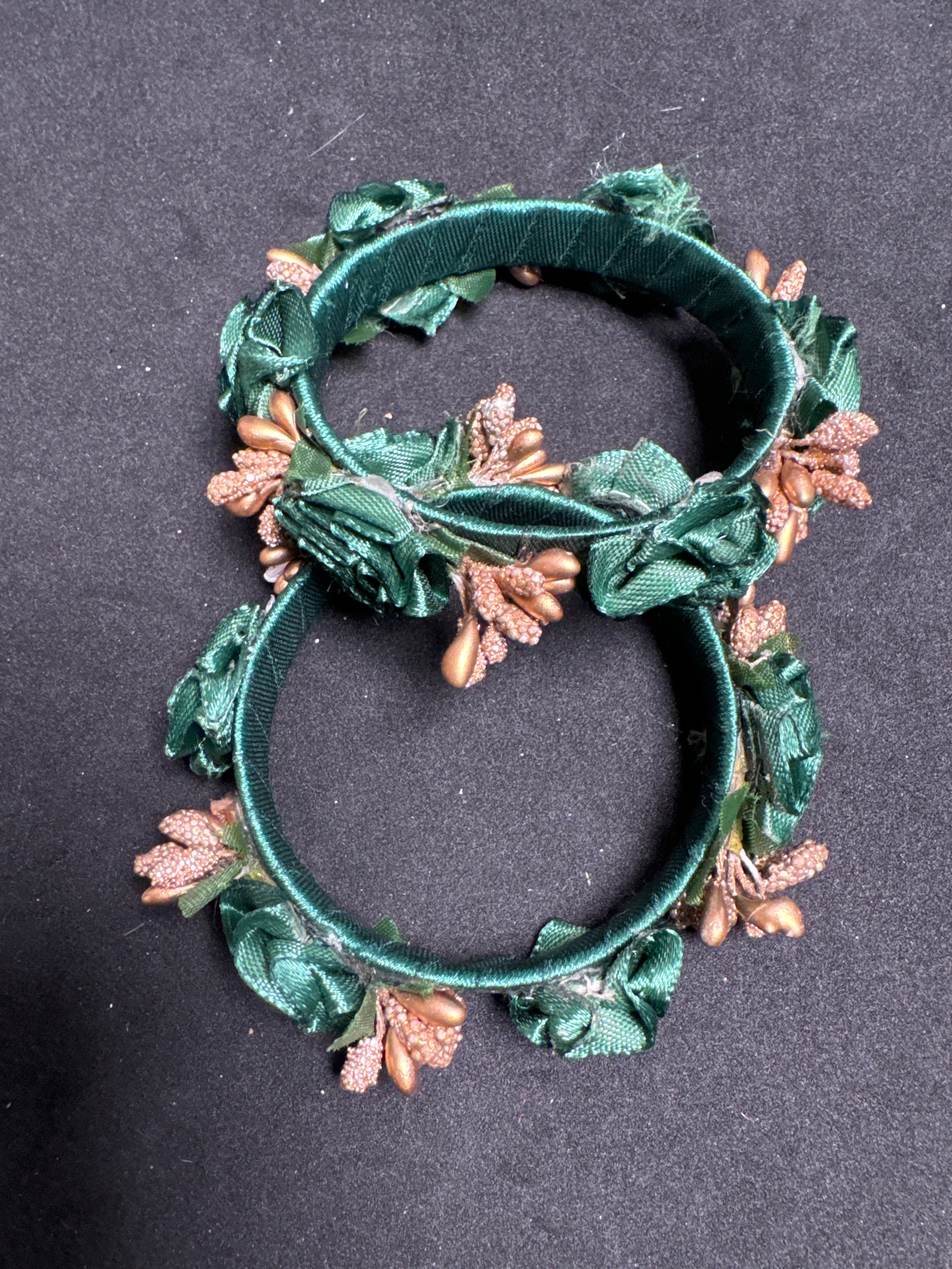 Green Flower kara set (Sold in pair)