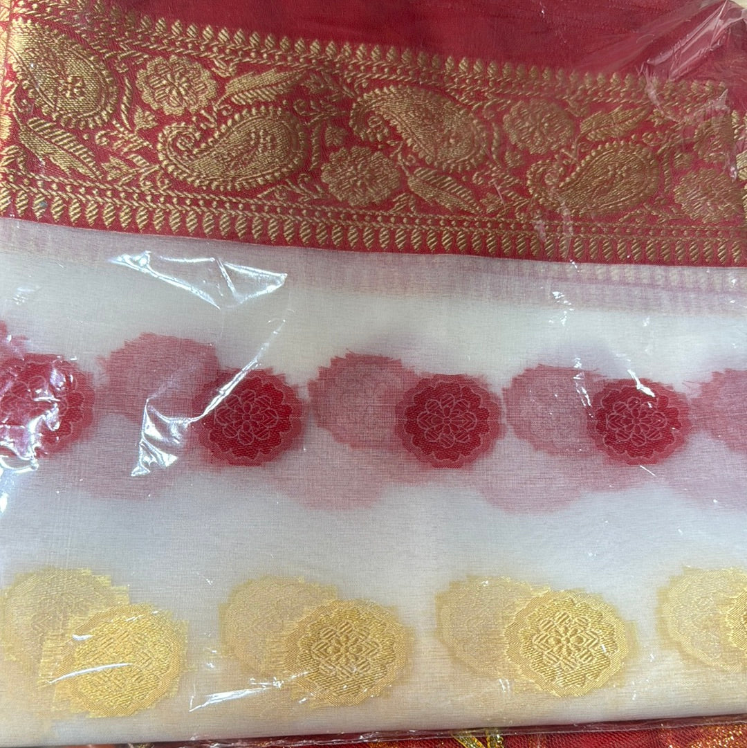 Spotted organza dupatta- Areeba's Couture