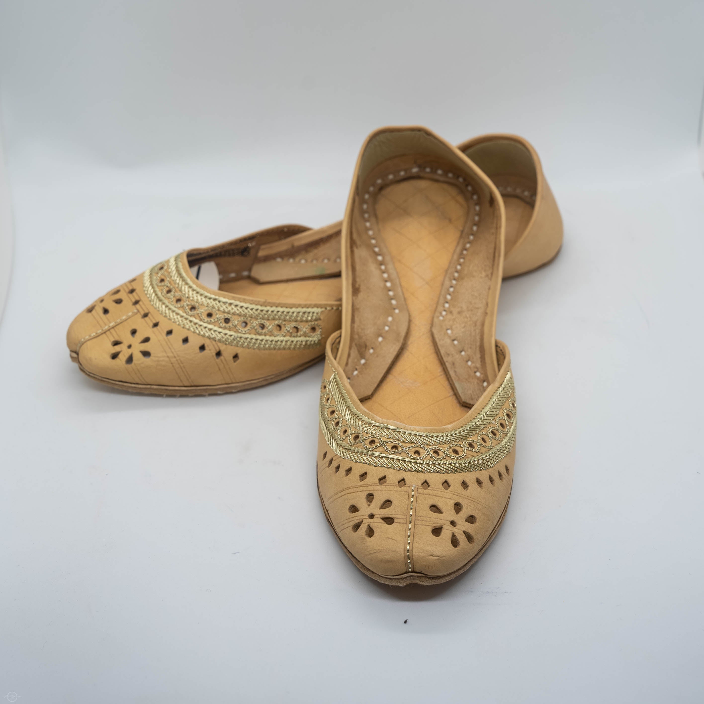 CUTWORK LEATHER KHUSSA BEIGE Slip-On Shoes with Unique Cutwork