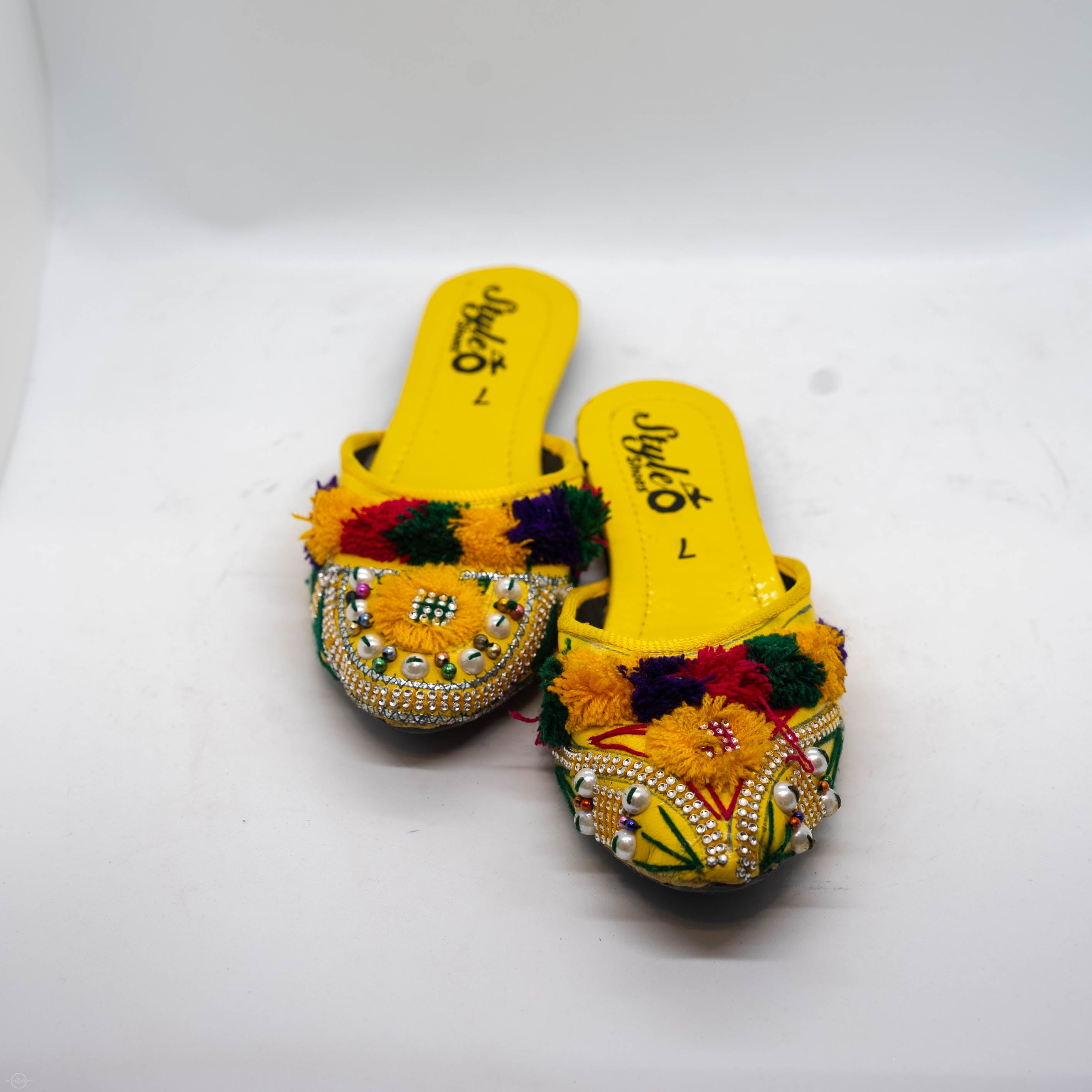 Girls Chappal Expertly Embroidered with Superior Quality Materials for Style and Comfort Perfect for Any Occasion