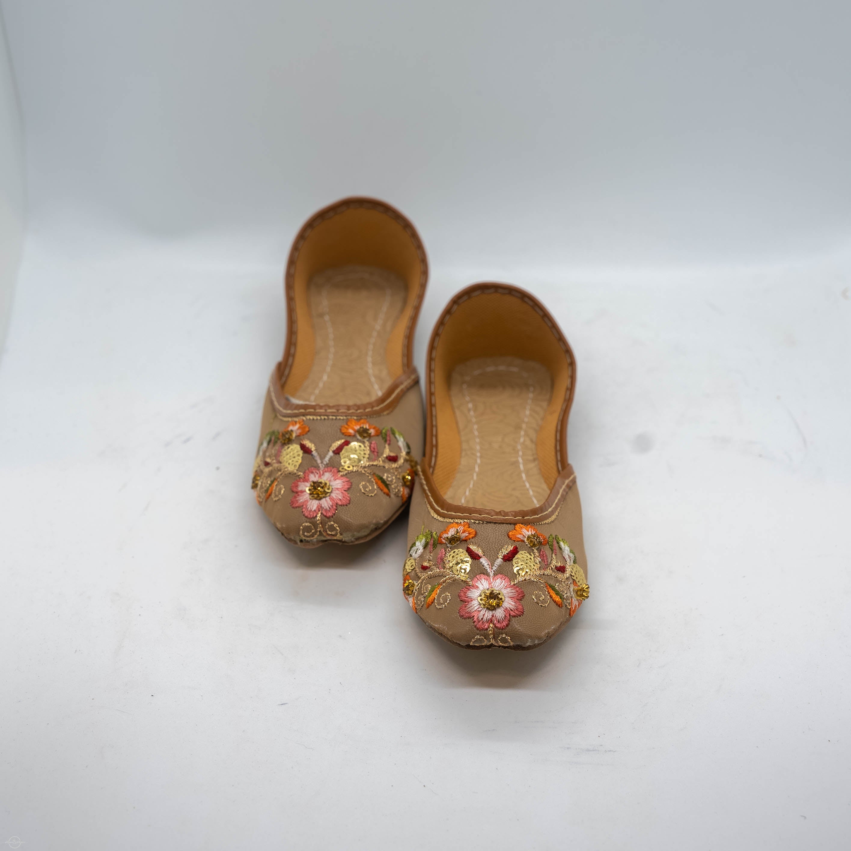 Beige Embroidered Khussa - Traditional Elegant Footwear with Intricate Embroidery for All-Day Comfort