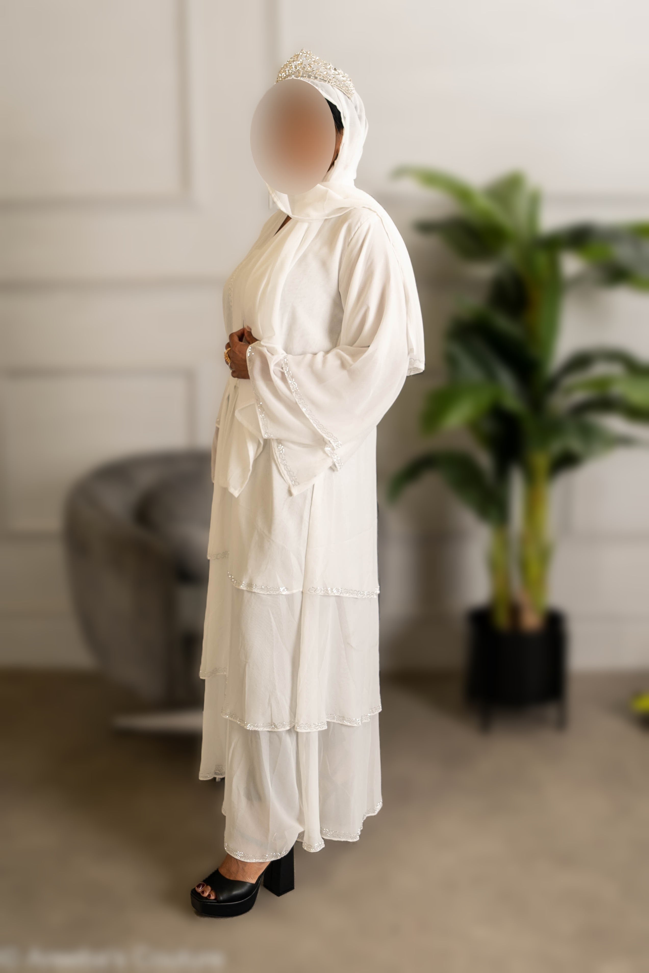 Chiffon Triple Layered Abaya in Vibrant Teal for Elegance and Comfort