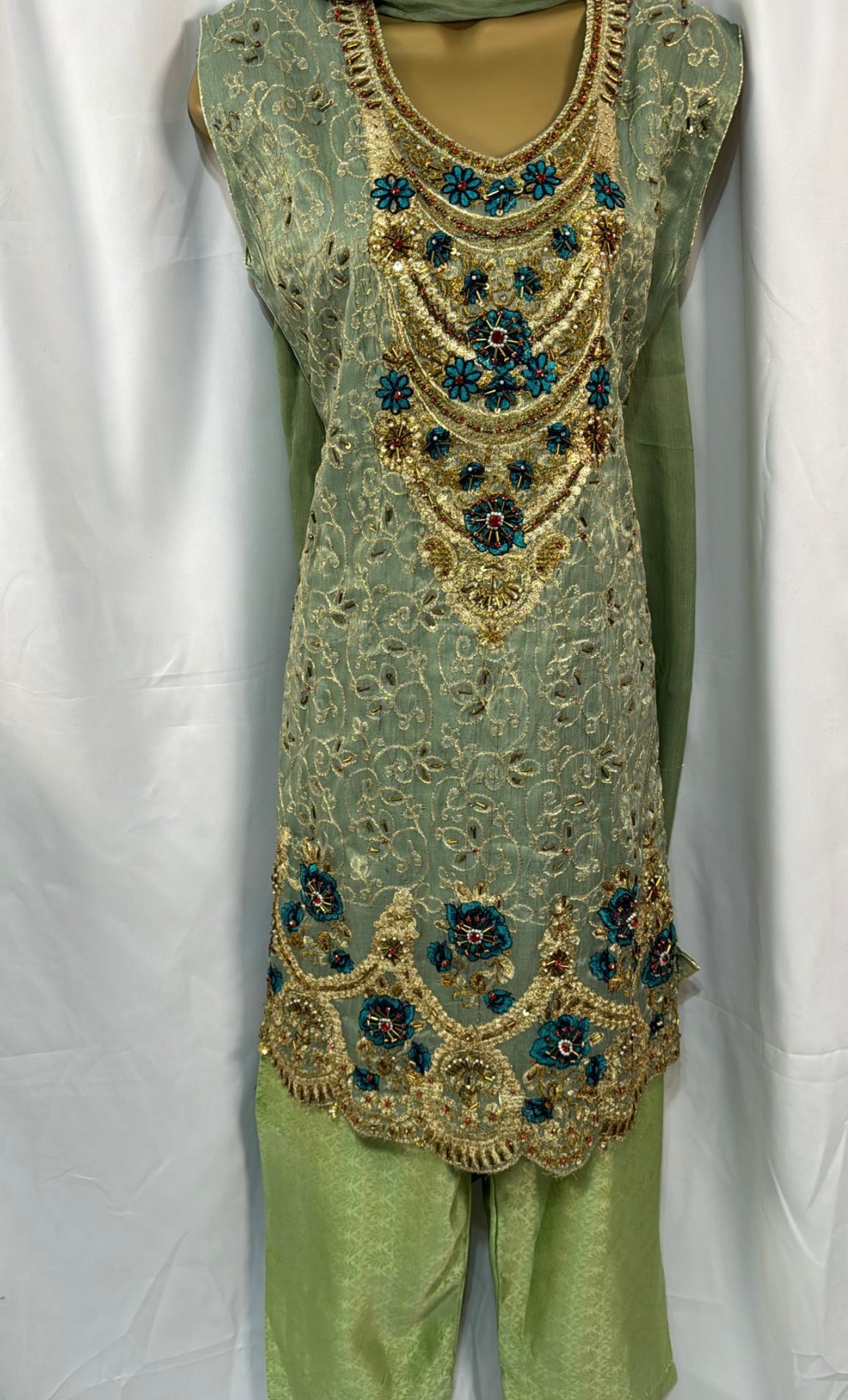 Mint three pice trouser suit