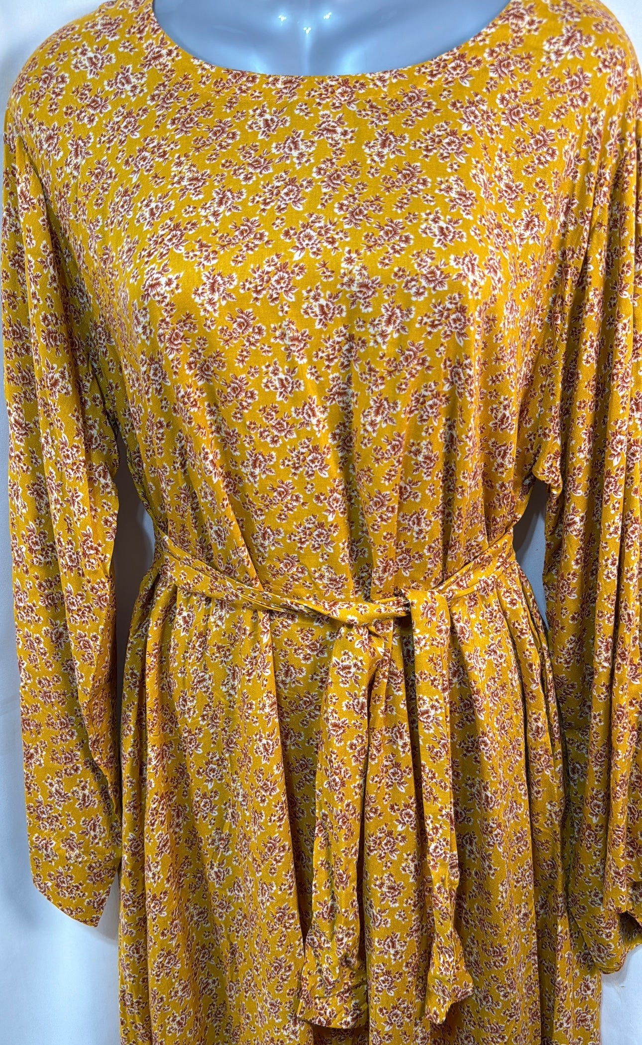 Long Arabic Linen Dress 4