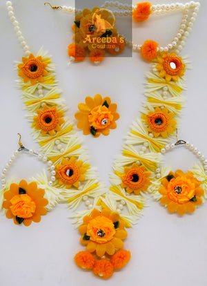 FLOWER JEWELLERY SETS- Areeba's Couture