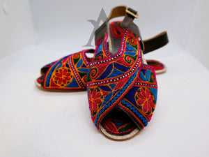 Ladies Peshawar chappal- Areeba's Couture