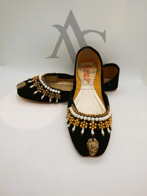 Khussa 37- Areeba's Couture