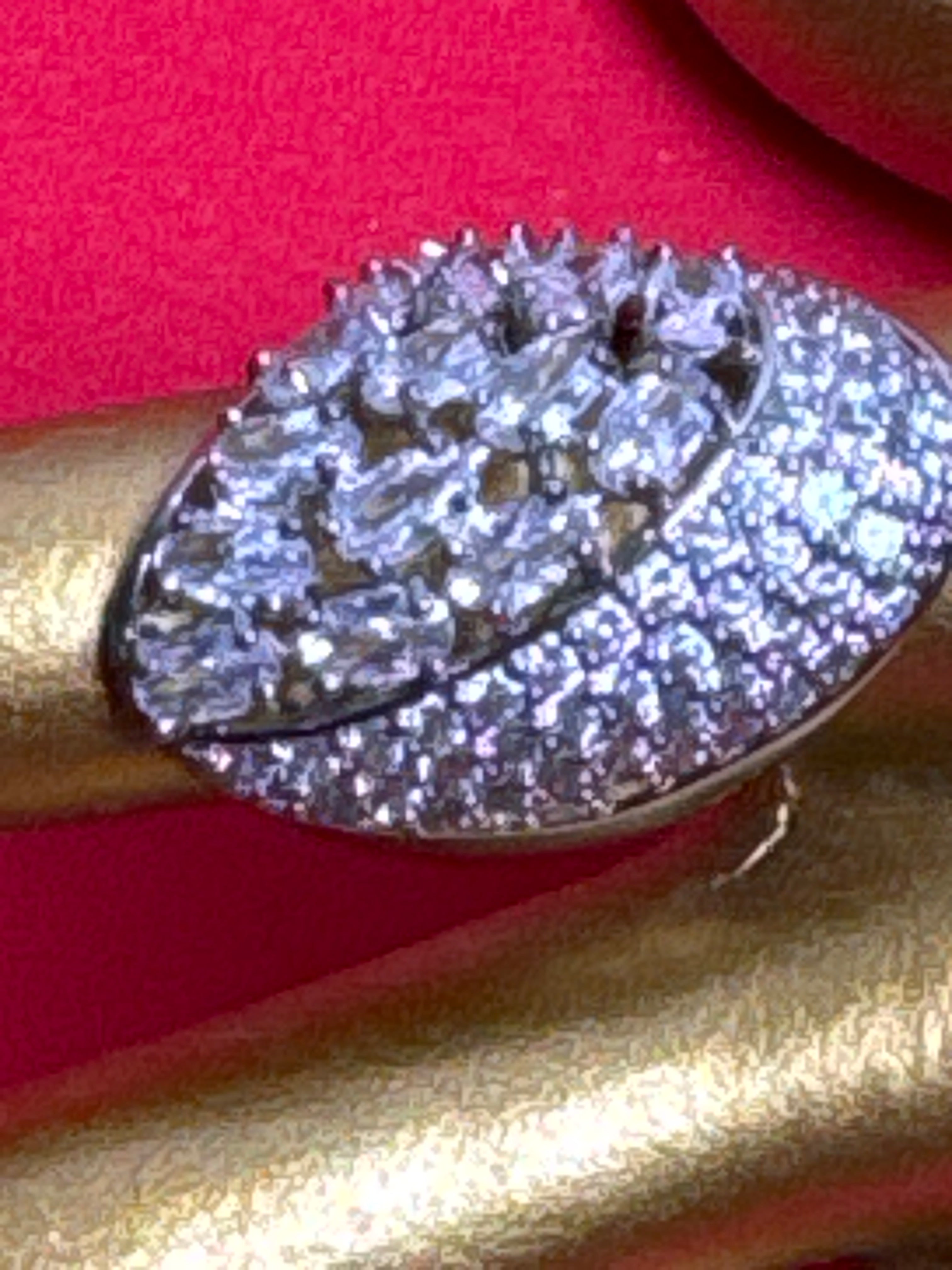 Silver Oval Diamantes ring