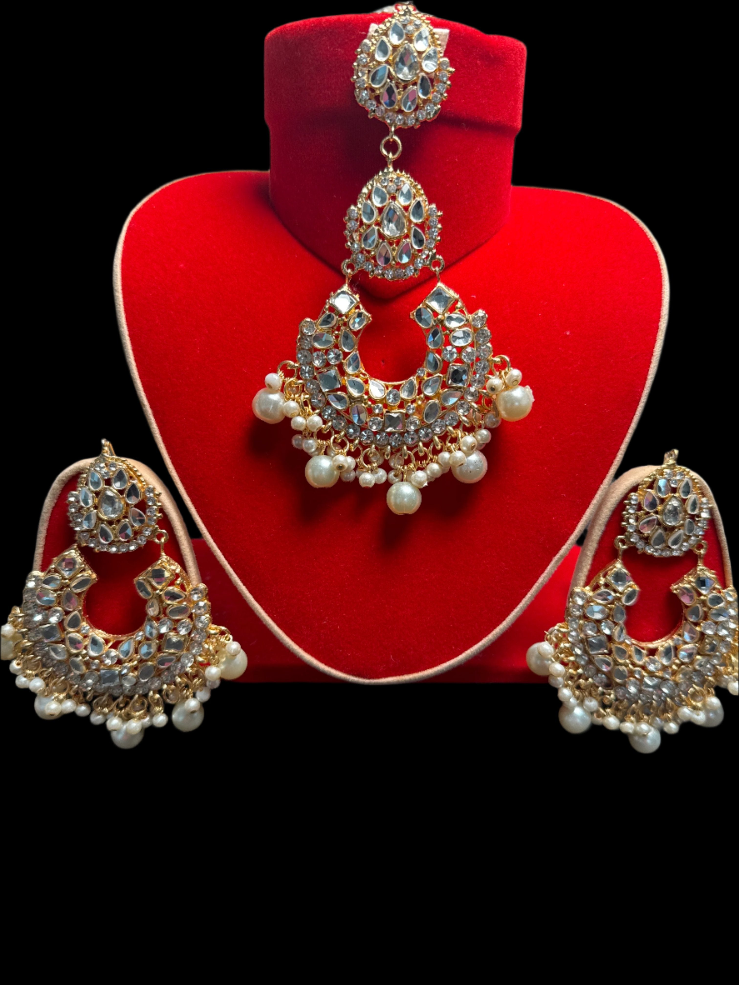 Teeka - Bindia & Earring set TBE 06