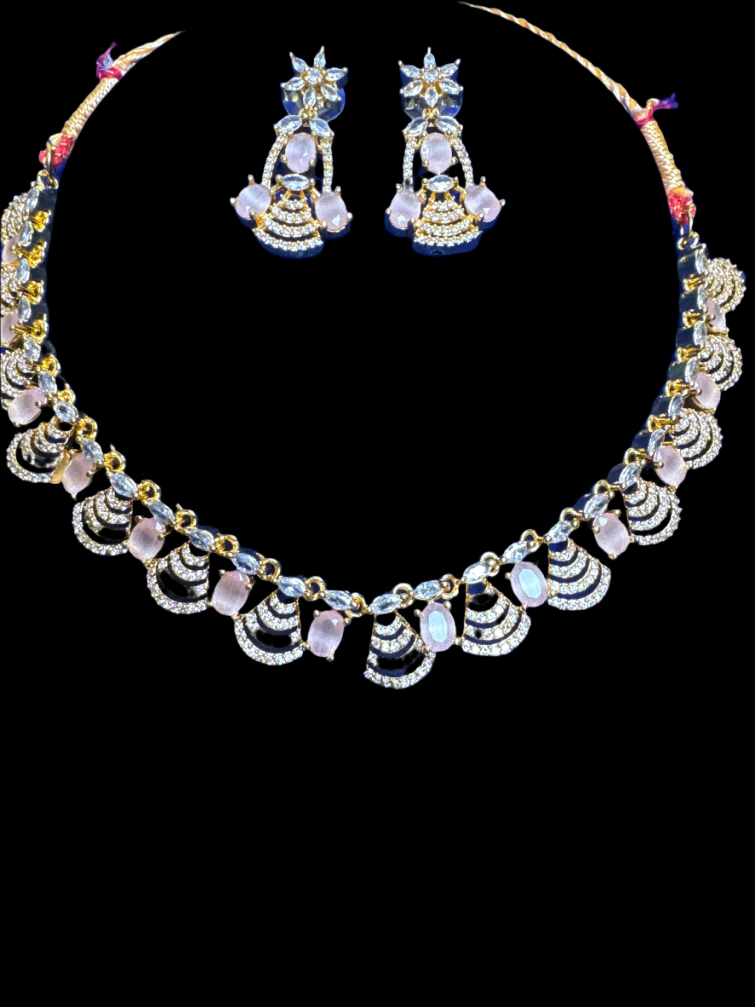 Golden Necklace and earring set - JS63