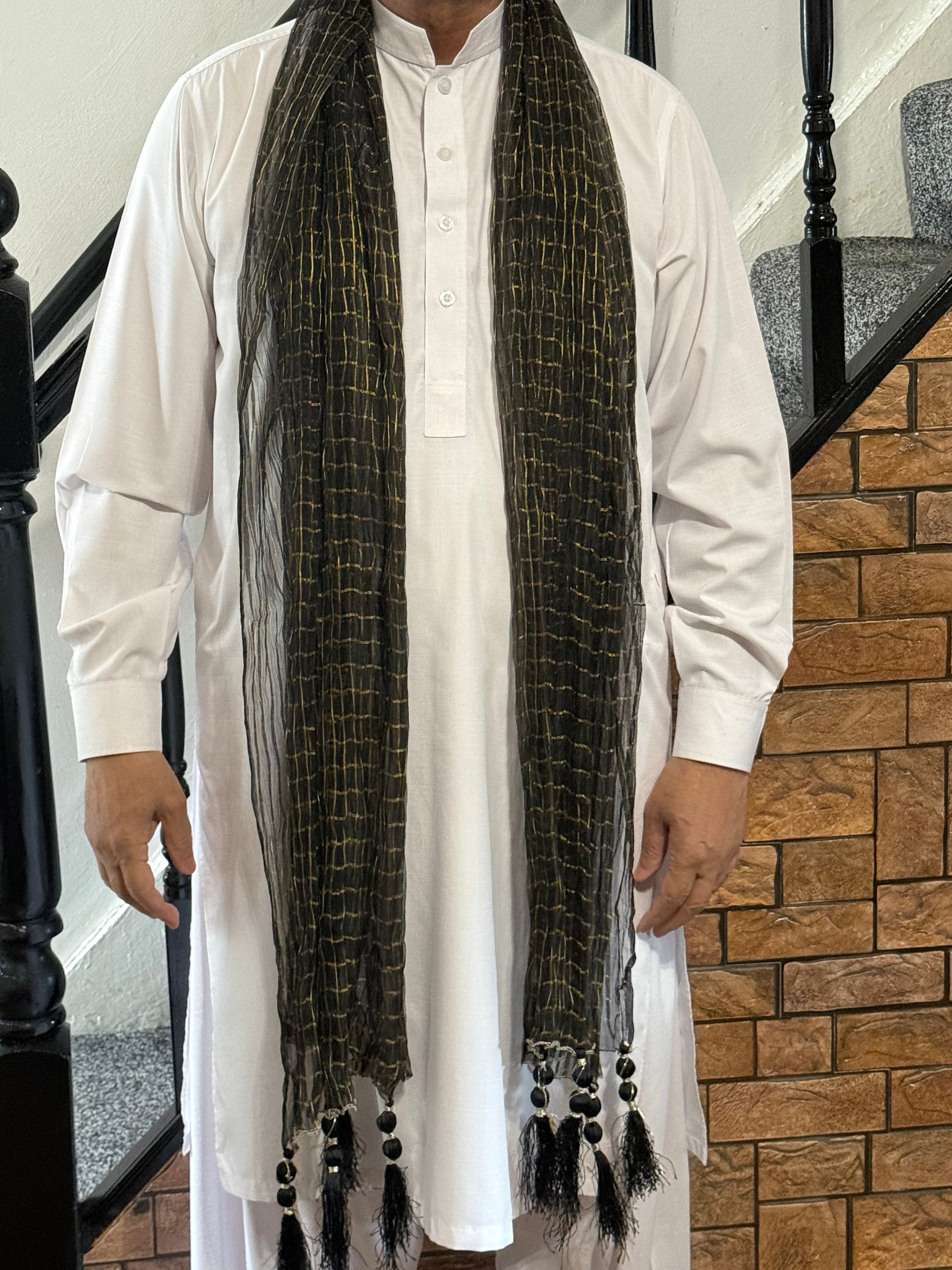 Mehndi Dupatta For The Lads In Black Gold Colour With Tussles