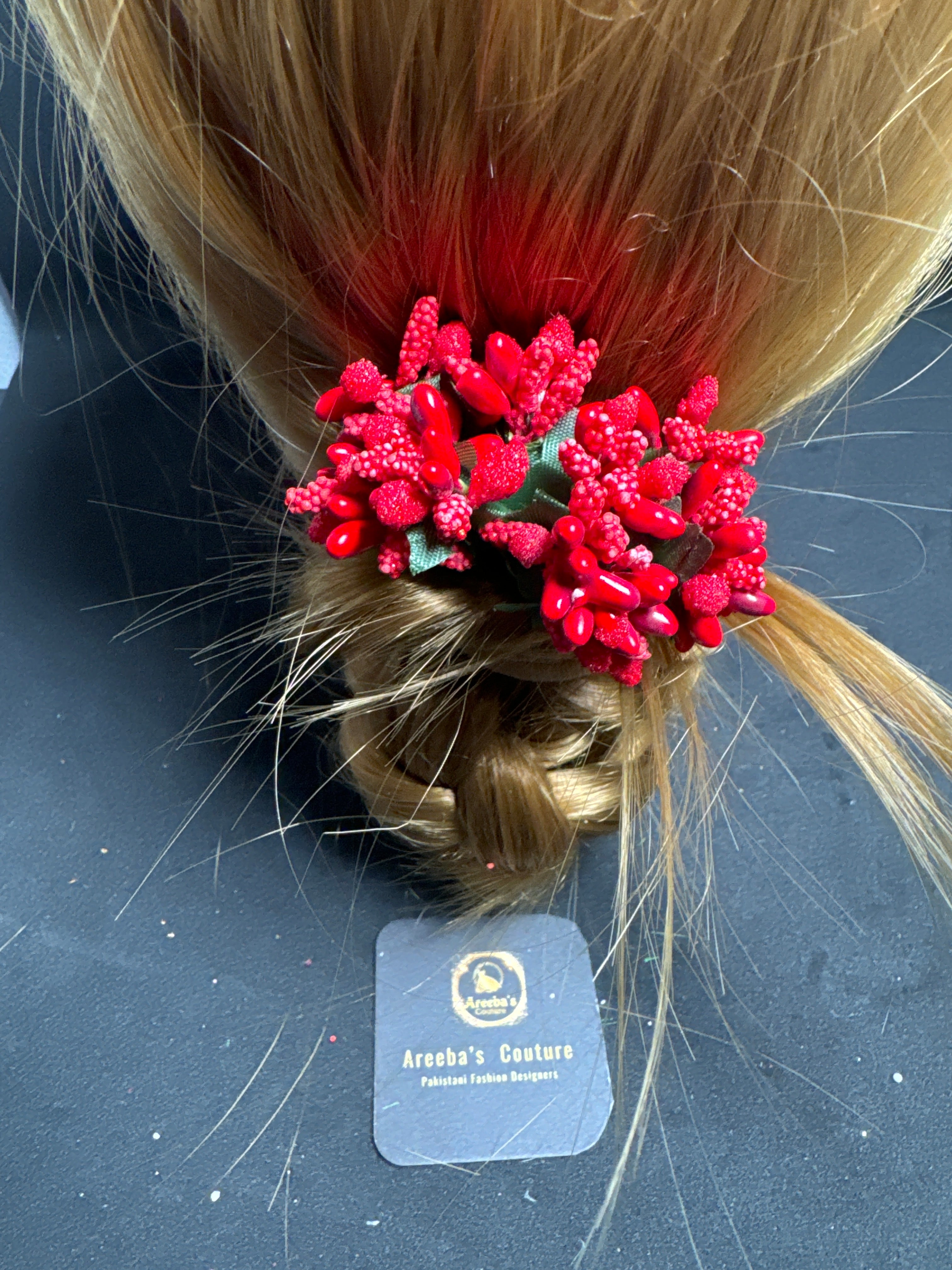 Flower hair pin in red