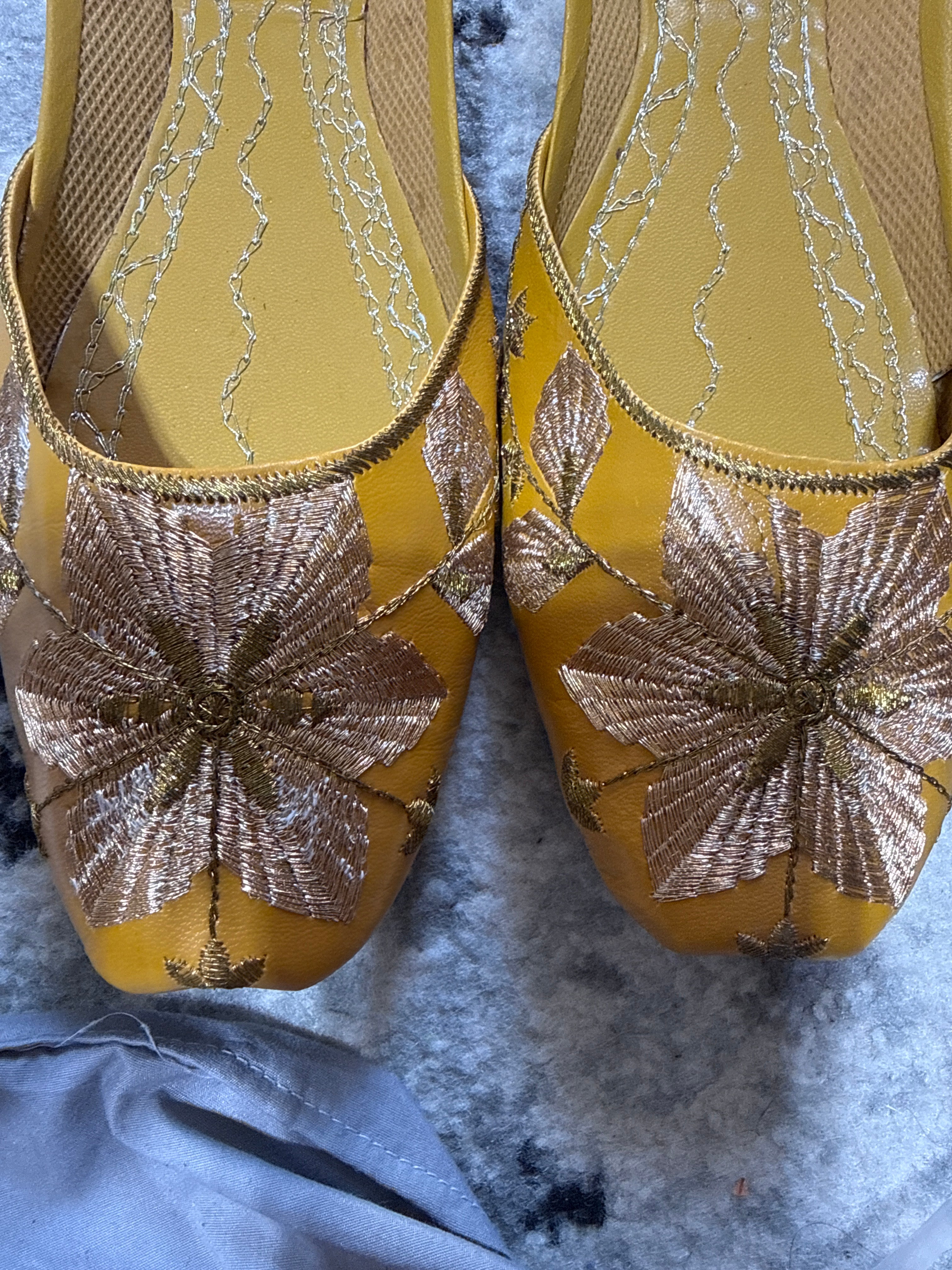 Yellow Khussa size 5- Areeba's Couture