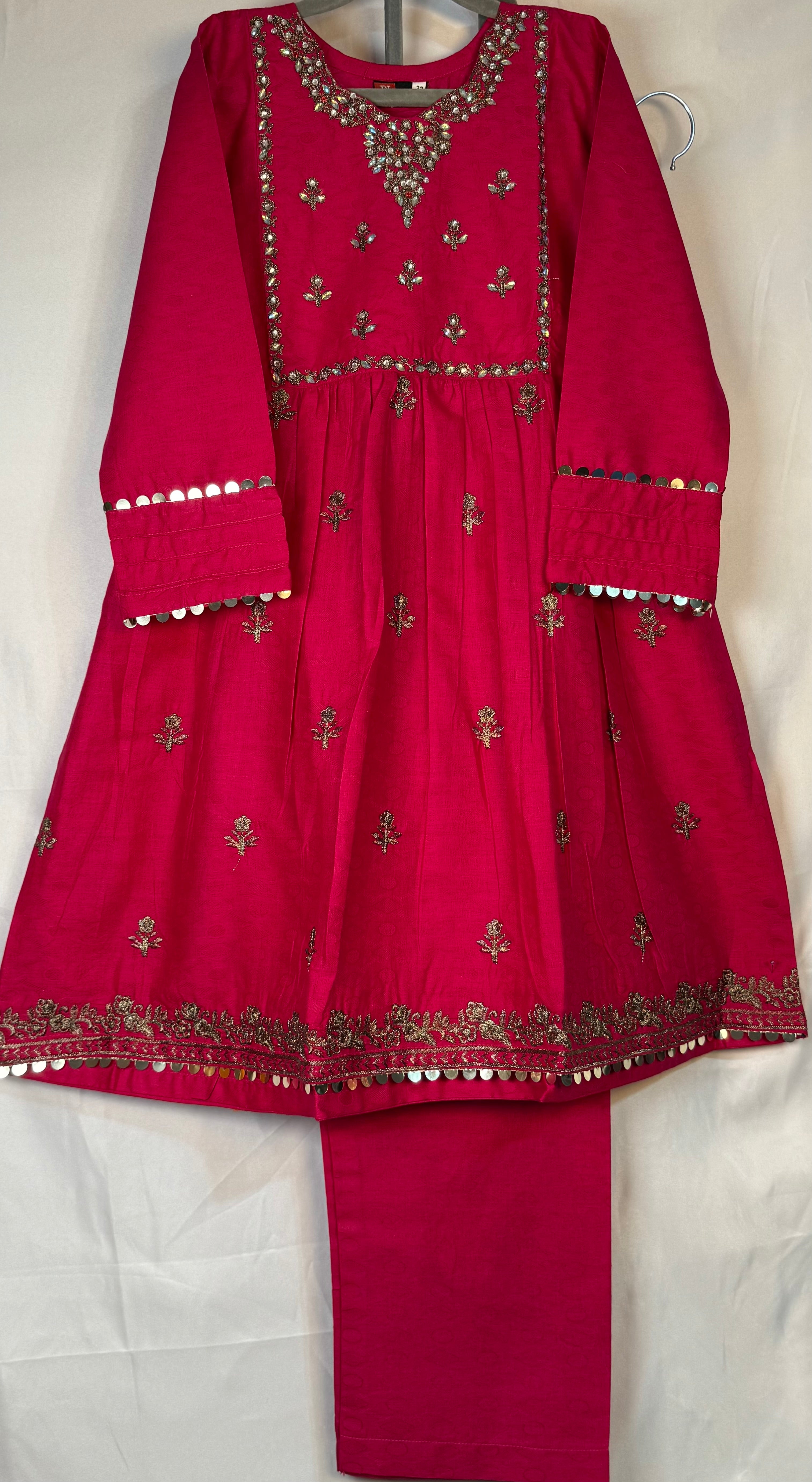Girls Red Self-Print Egyptian Cotton Shirt & Trouser Set With Diamantaire And Sequence Emobidary (2 Piece) Gcgs-6