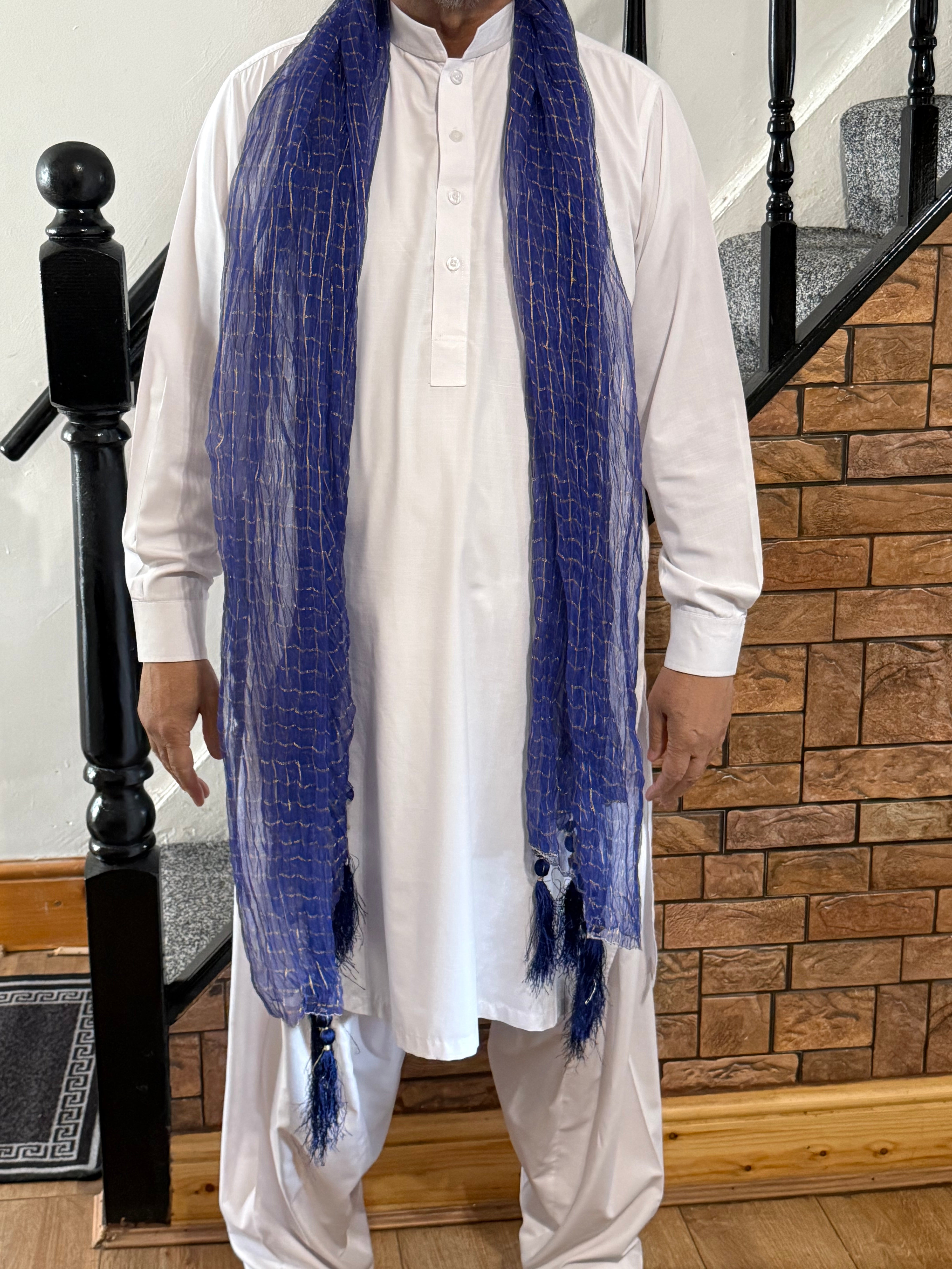 Mehndi Dupatta For The Lads In Royal Blue Colour With Tussles