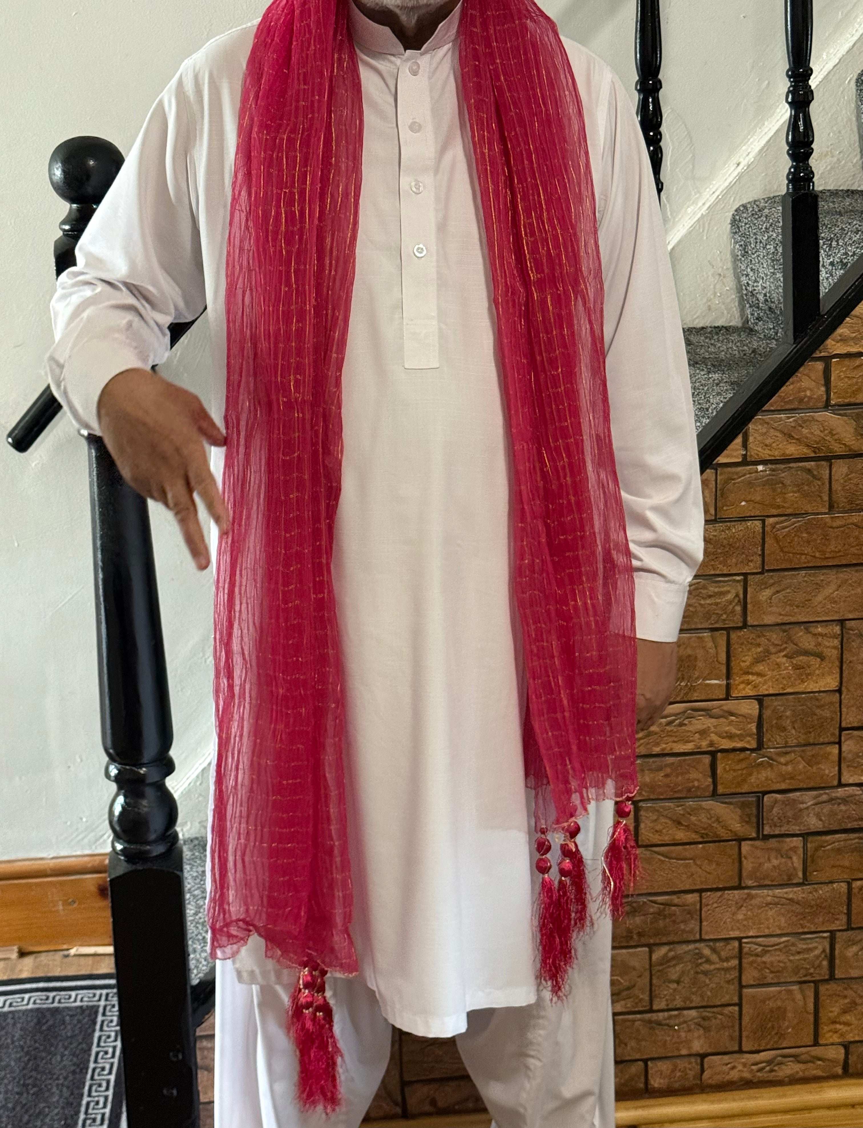 Mehndi Dupatta For The Lads In Pink Colour With Tussles