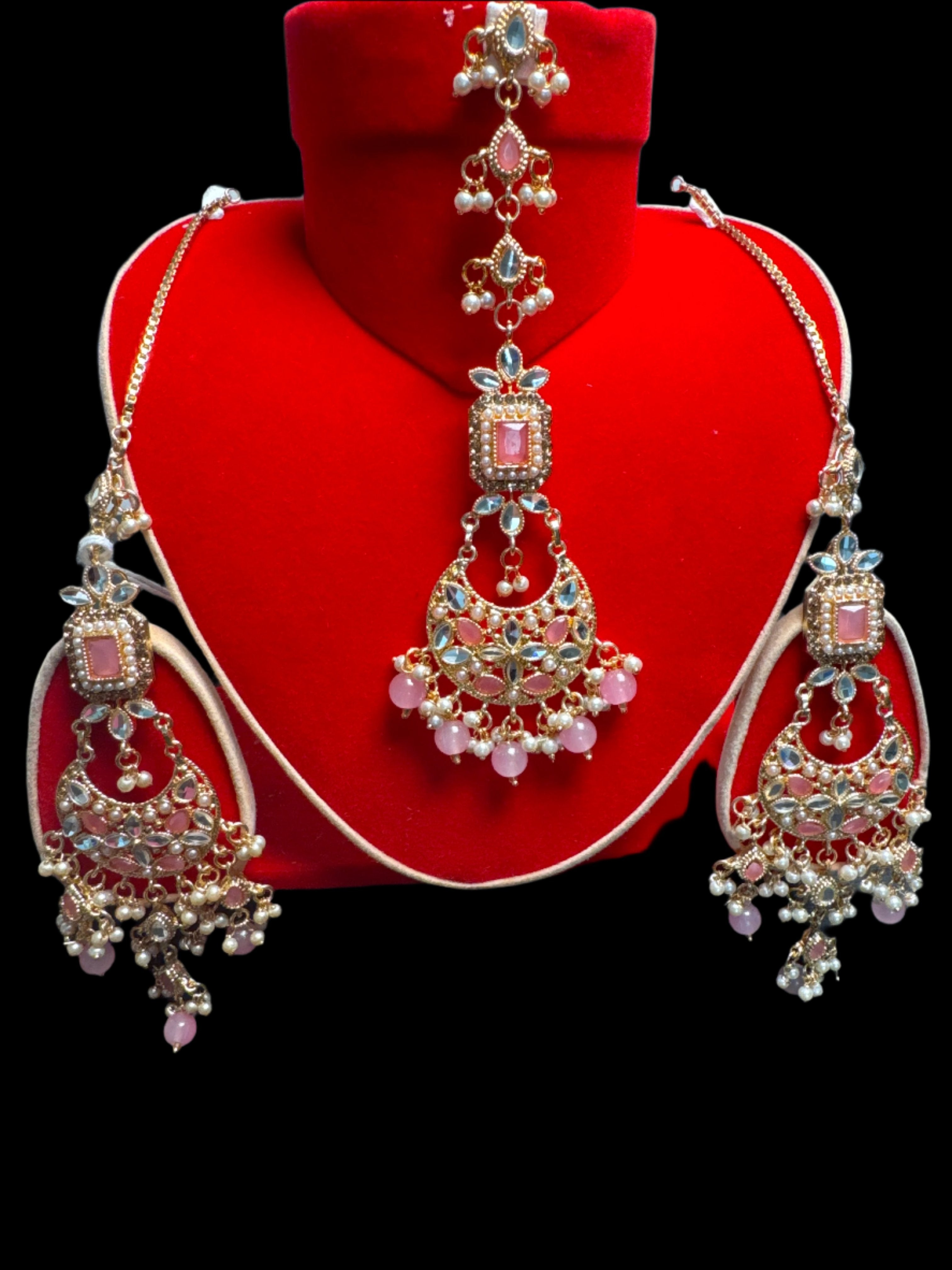 Teeka - Bindia & Earring set with prink and white pearls - TBE 07