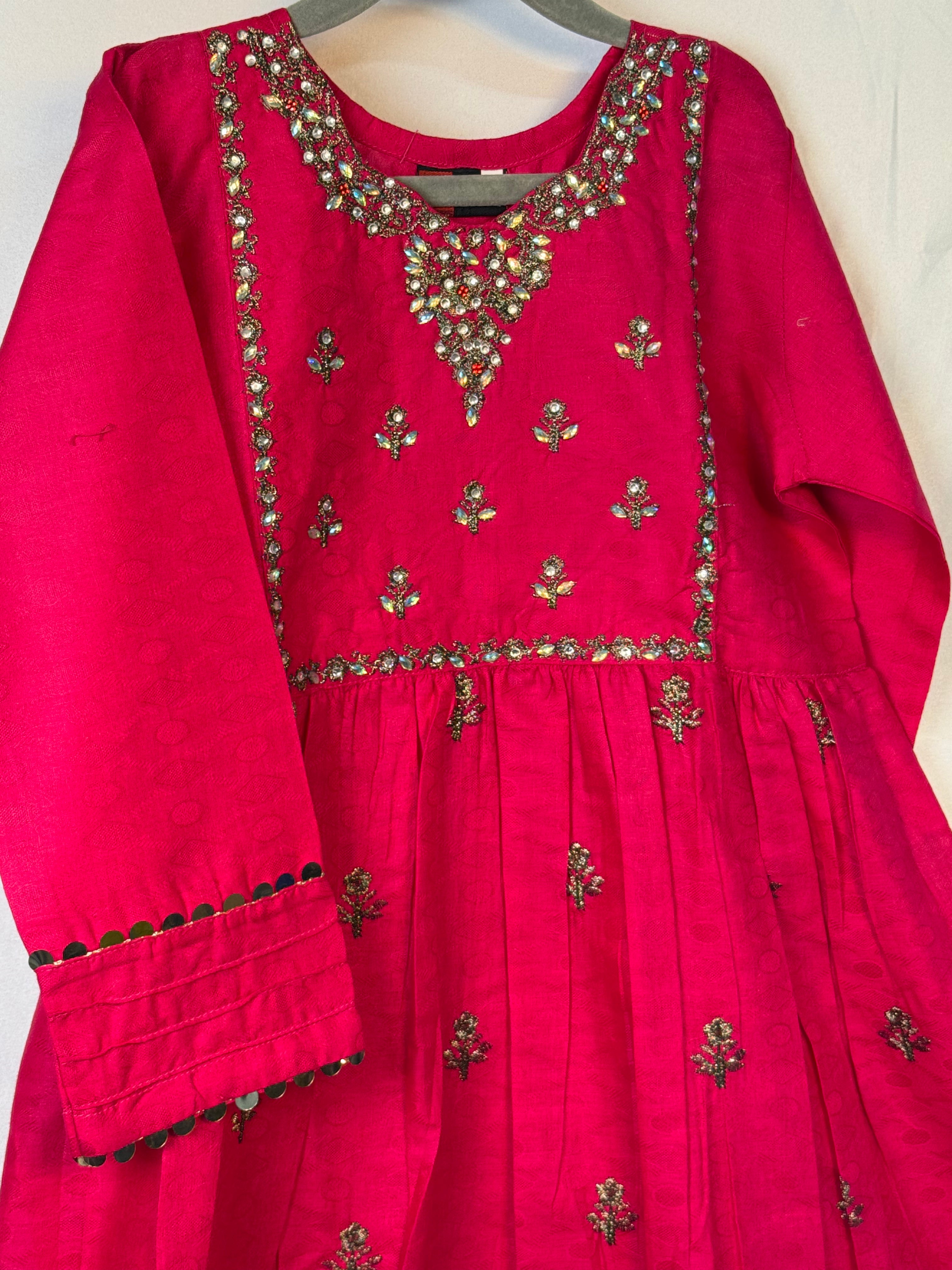 Girls Red Self-Print Egyptian Cotton Shirt & Trouser Set With Diamantaire And Sequence Emobidary (2 Piece) Gcgs-6