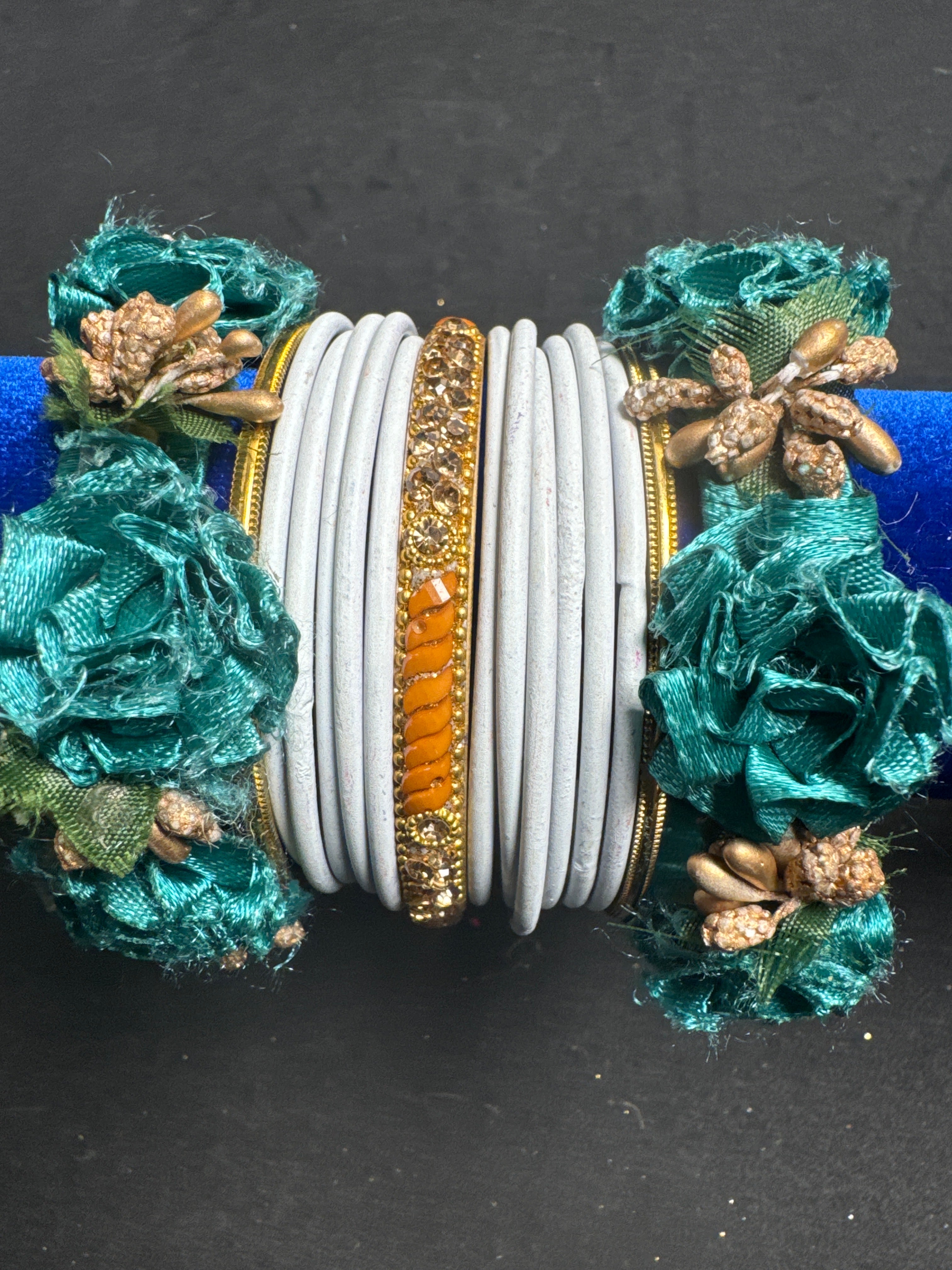 White green bangles FB13