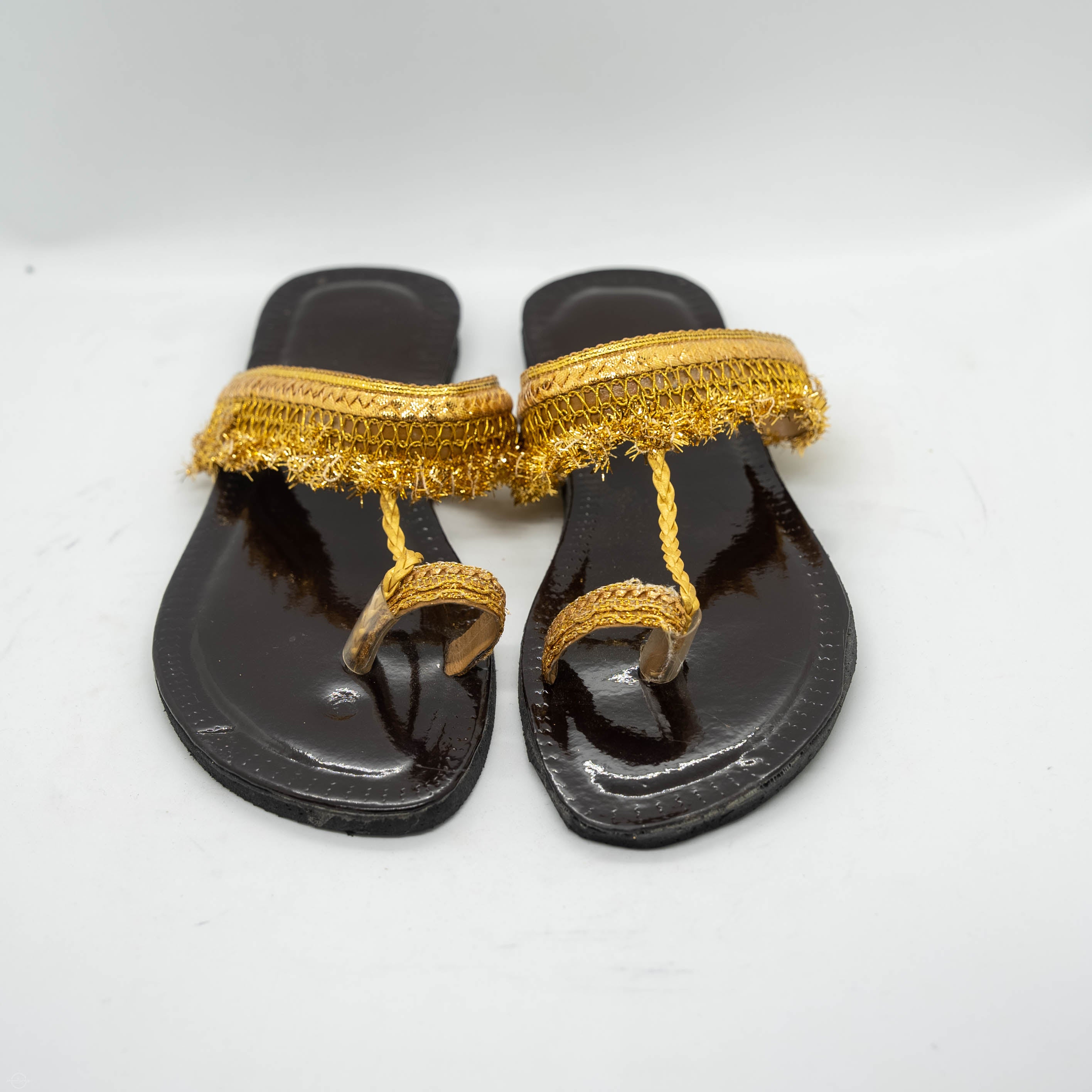 Black Gold kolapori chapal