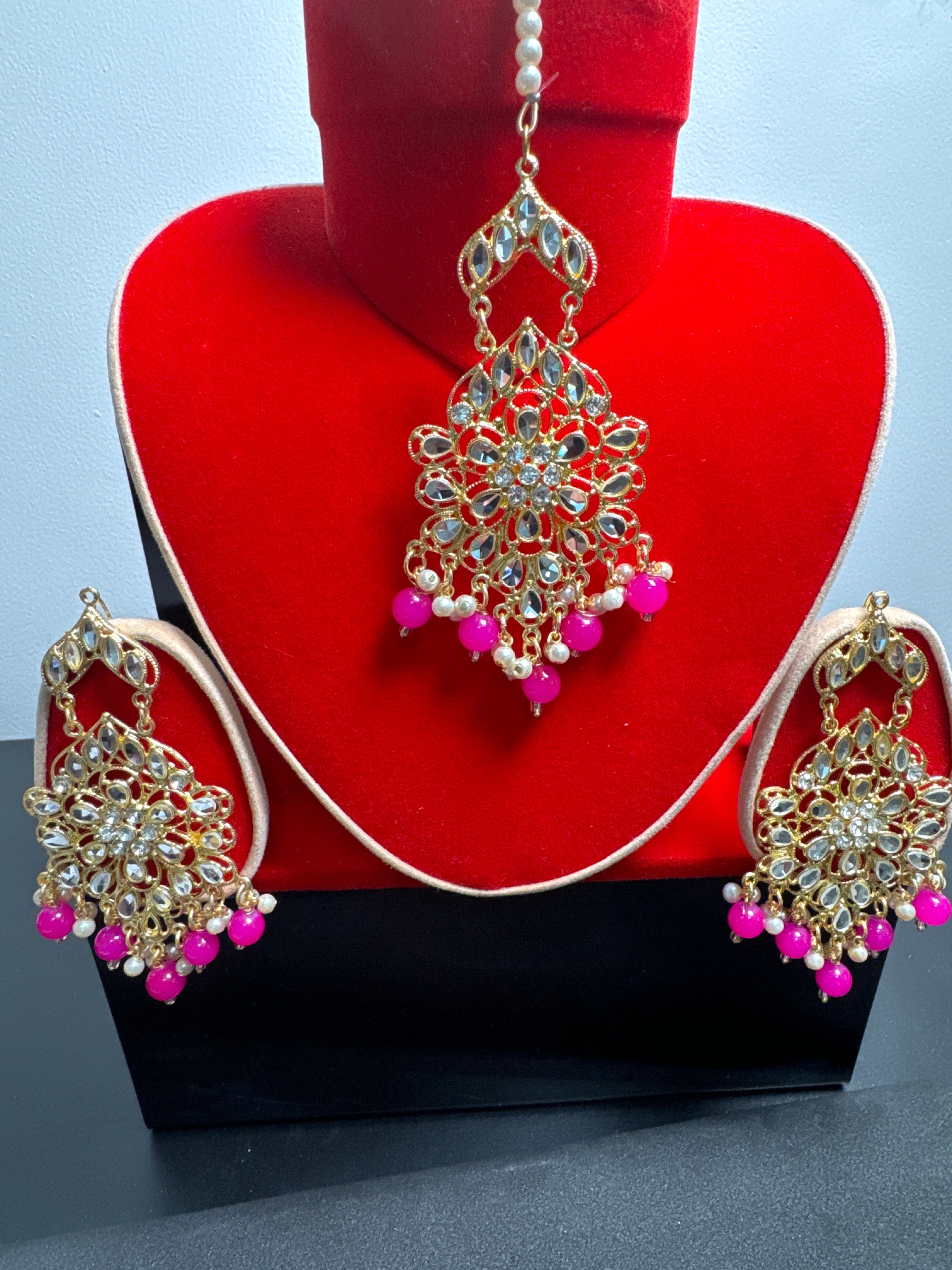 Teeka - Bindia & Earring set TBE 04