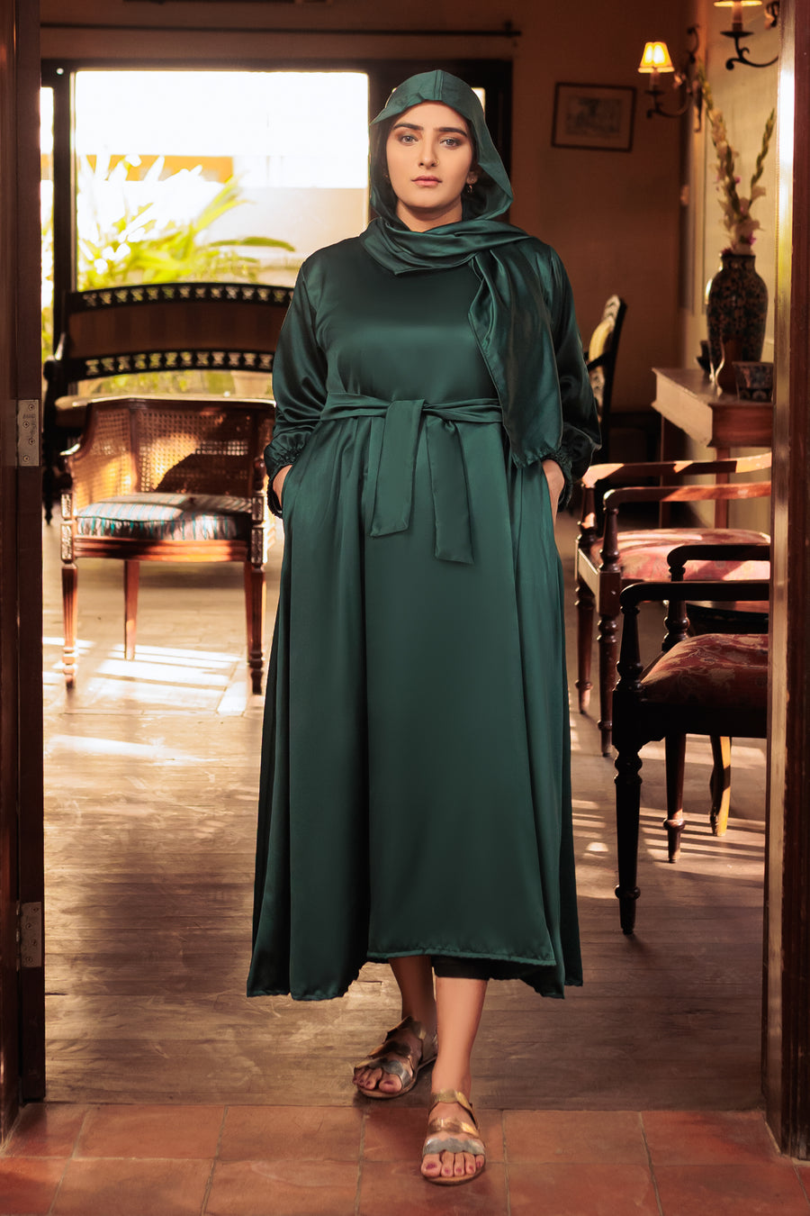 Timber Green Hooded Abaya- Areeba's Couture
