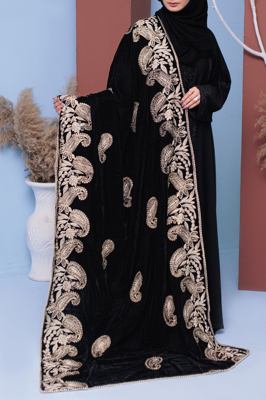 Onyx Velvet Shawl- Areeba's Couture