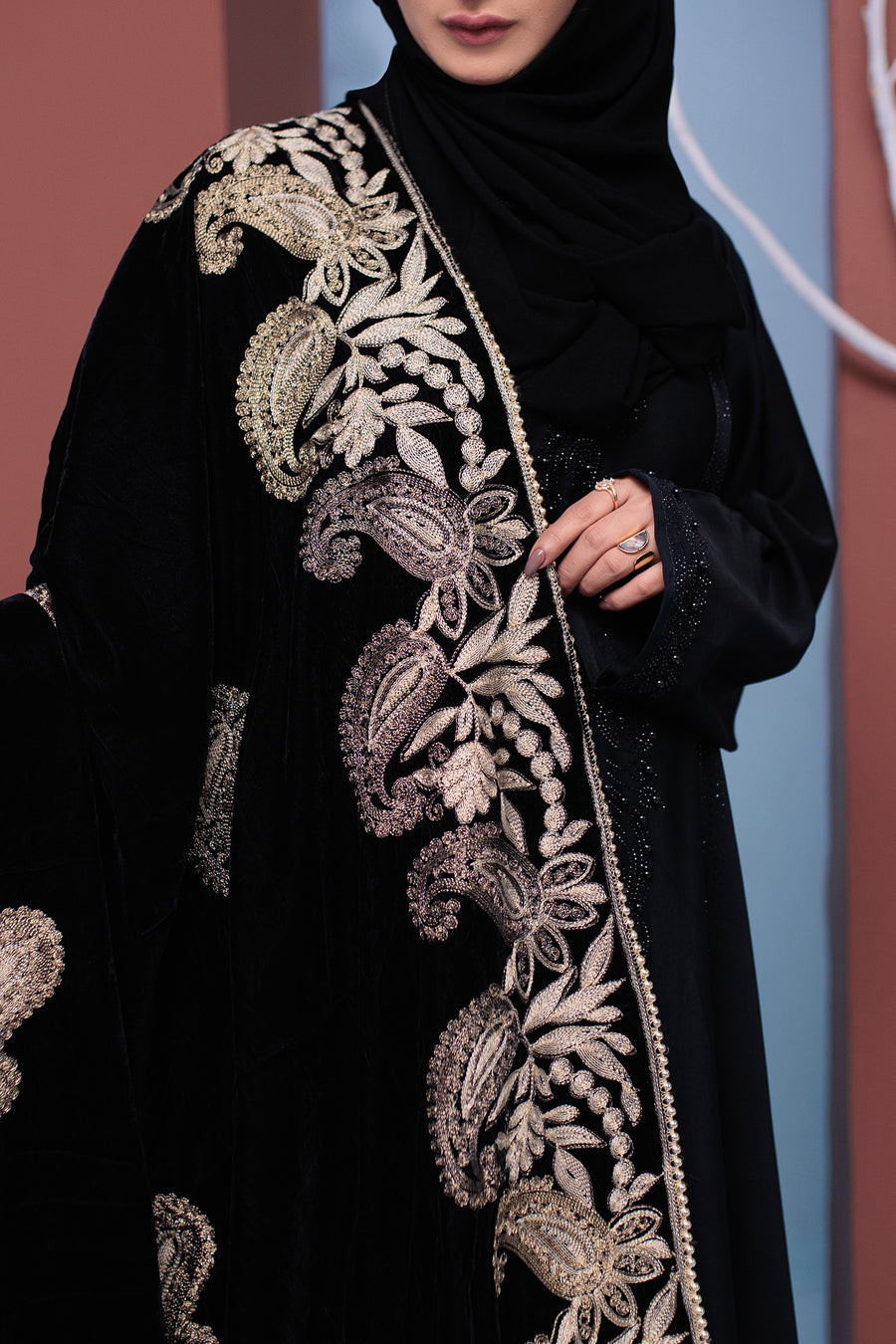 Onyx Velvet Shawl- Areeba's Couture