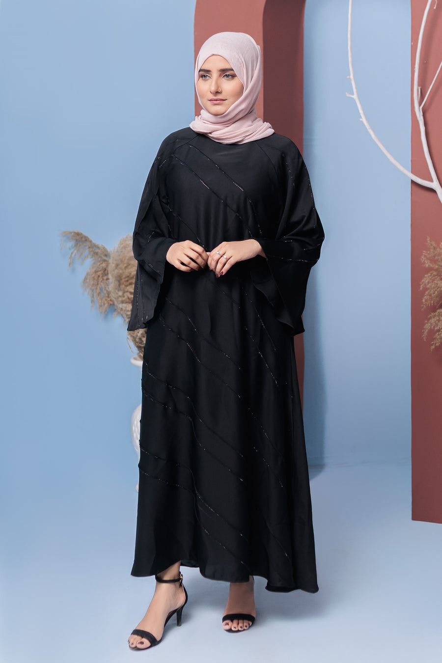 Heena Abaya- Areeba's Couture