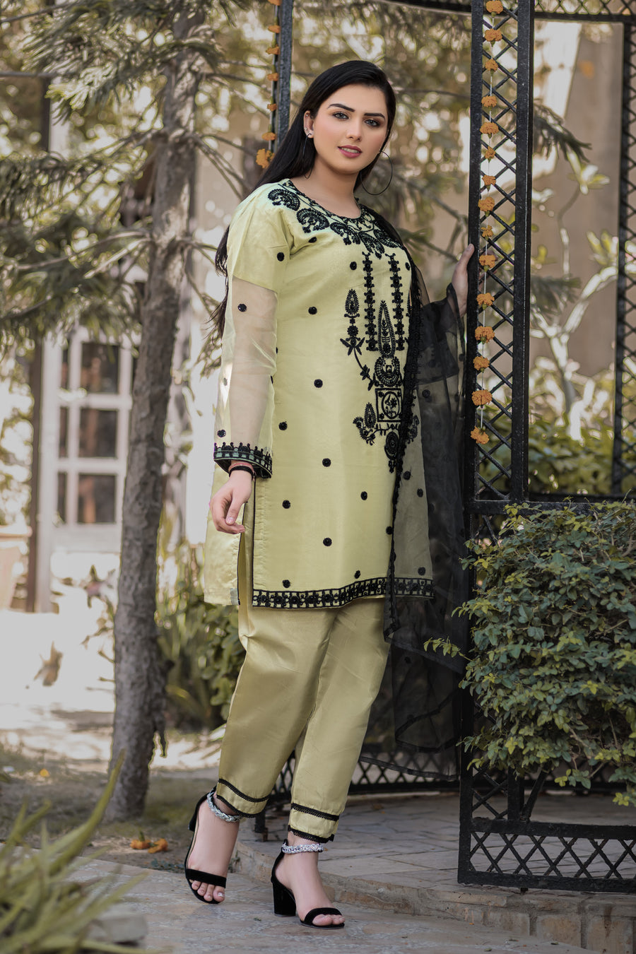 Thistle Green- Areeba's Couture