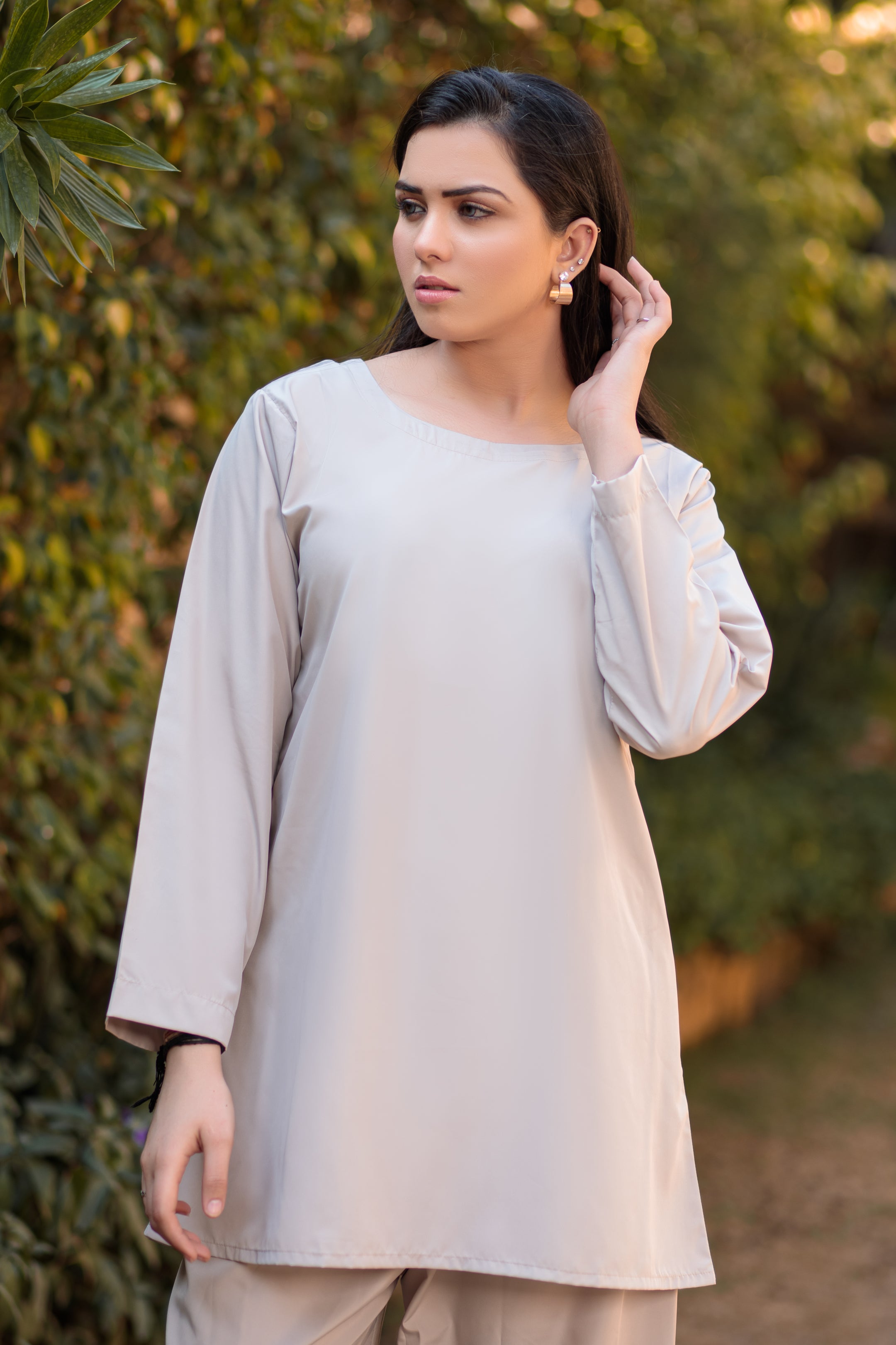 Gainsboro hemmed shirt set- Areeba's Couture