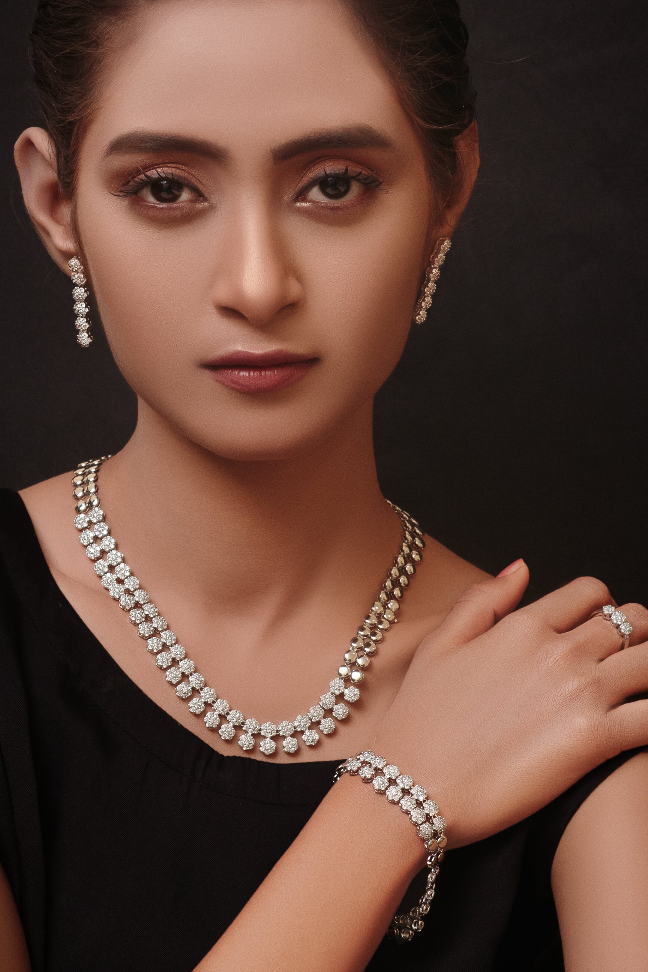 Sterling silver Artificial Jewellery set4- Areeba's Couture