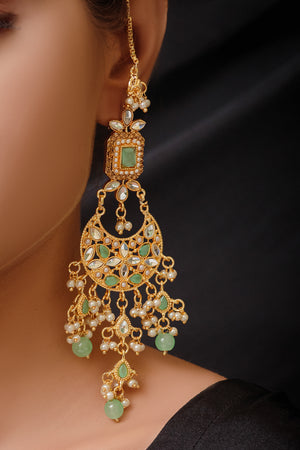 Earrings and Bindi set- Areeba's Couture