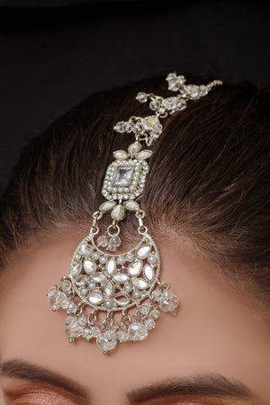 White Earrings and Bindi set- Areeba's Couture