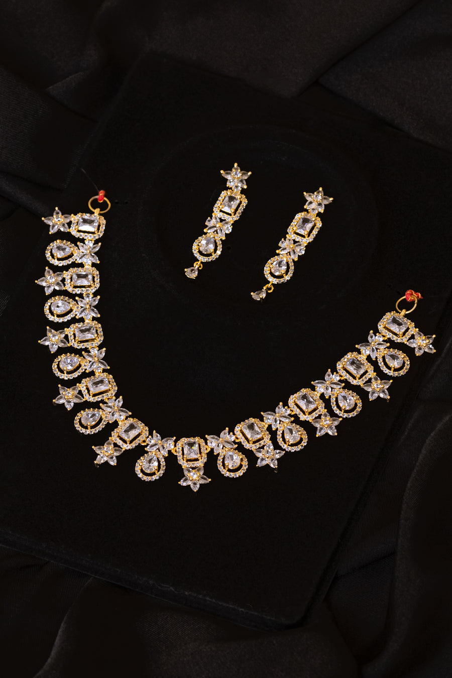 White and gold Necklace and earring set- Areeba's Couture