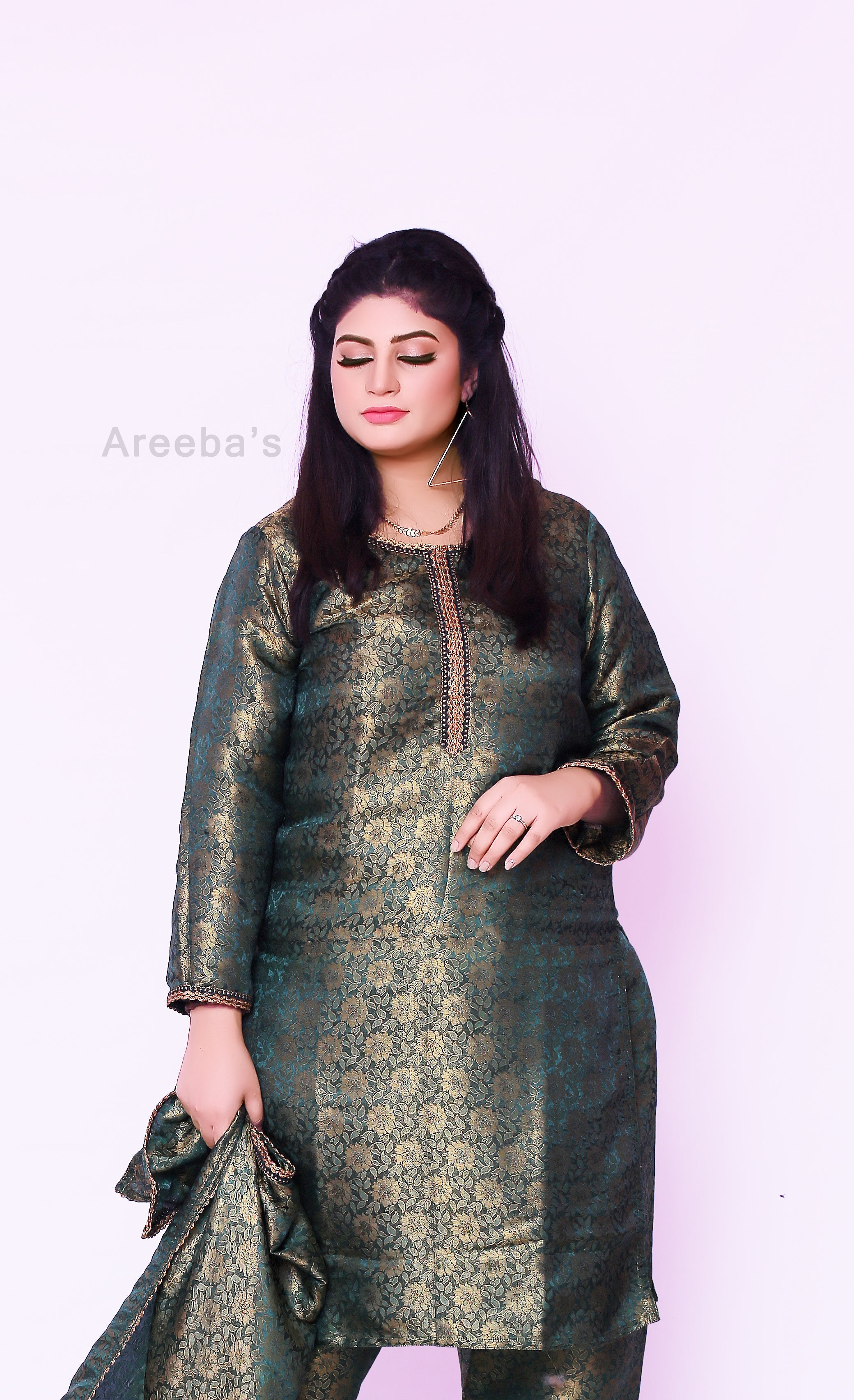 River bed green Banarsi- Areeba's Couture