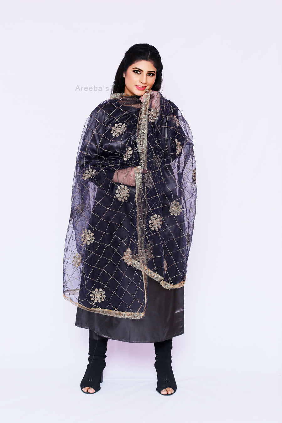 Mulled Wine net- Areeba's Couture