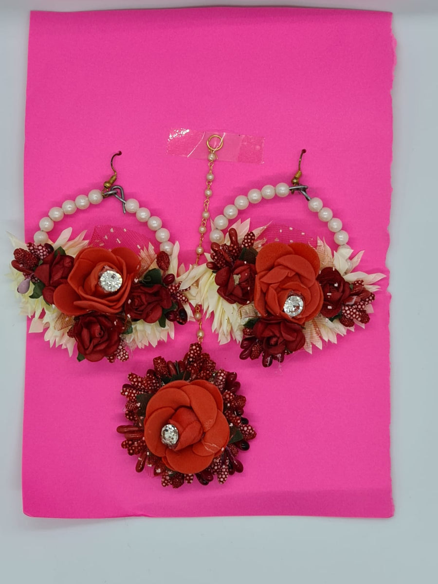 Earing and bindi set red- Areeba's Couture